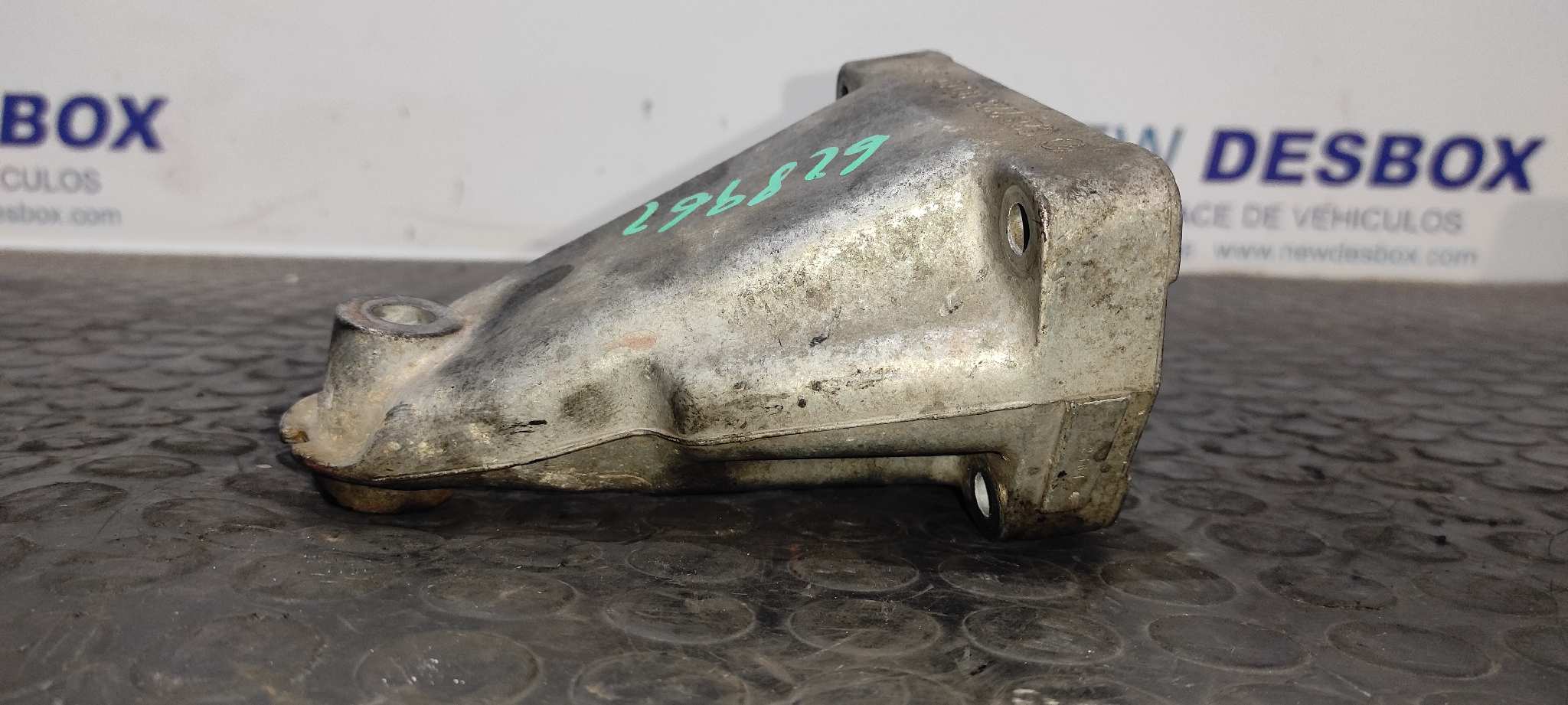 SOPORTE MOTOR MERCEDES CLASE G (W463) - vista 4