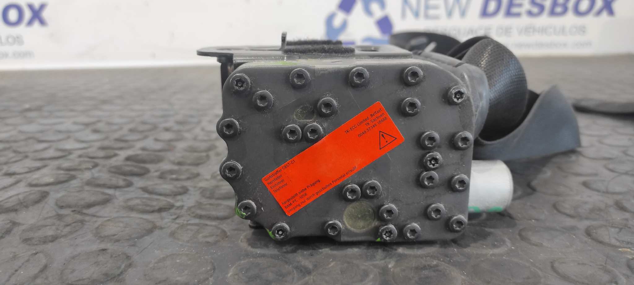 CINTURON DELANTERO DERECHO MERCEDES-BENZ CLASE C (W203) SPORTCOUPE - vista 6