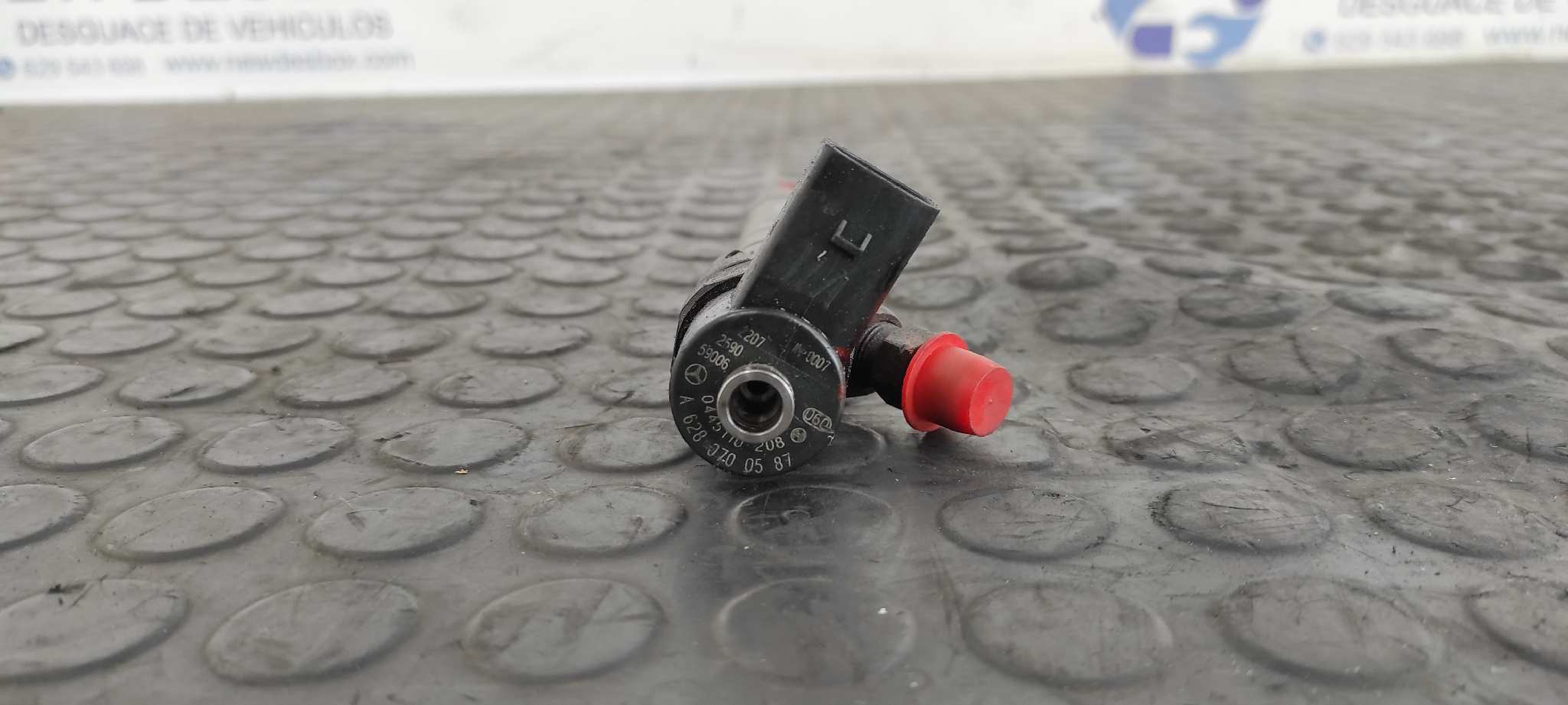 INYECTOR MERCEDES-BENZ CLASE G (W463) - vista 4