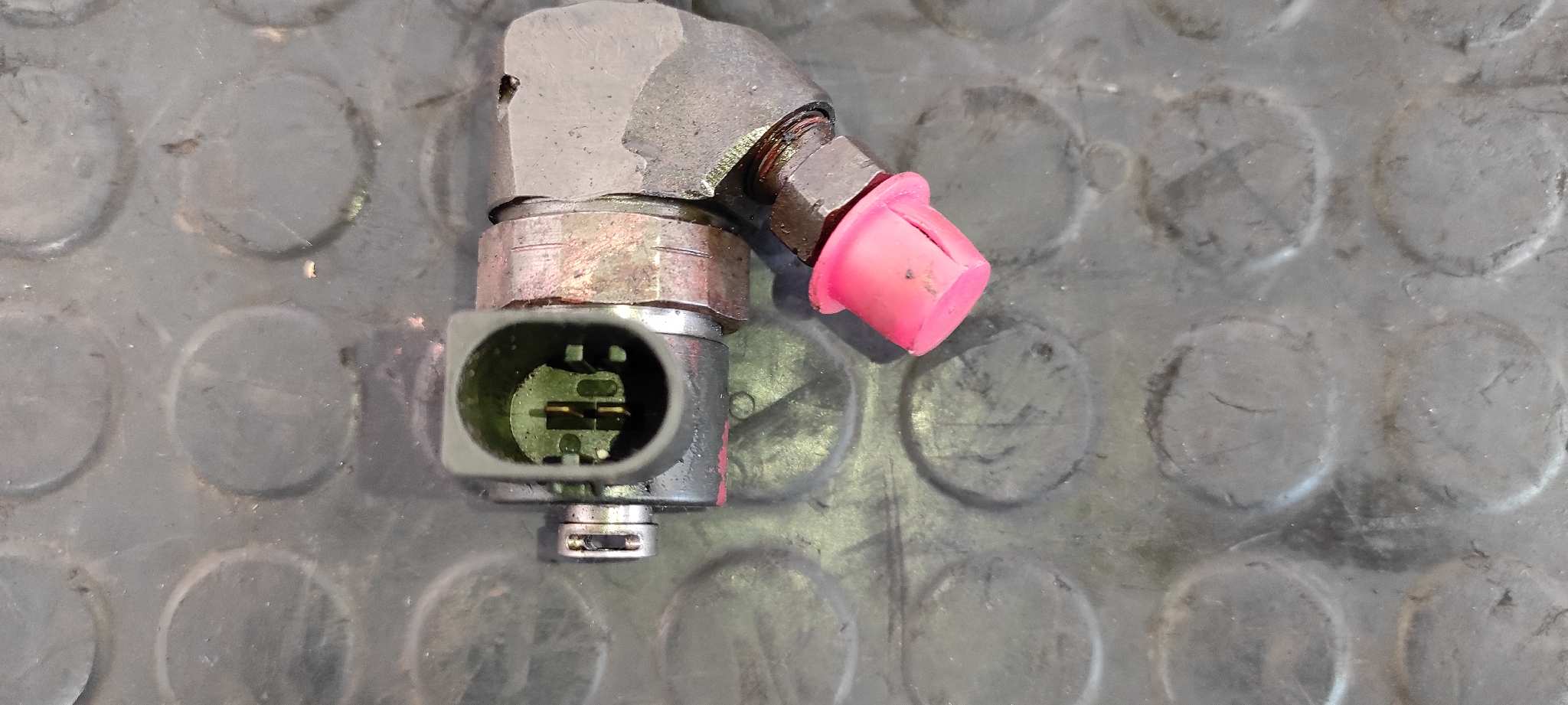 INYECTOR MERCEDES-BENZ CLASE G (W463) - vista 3