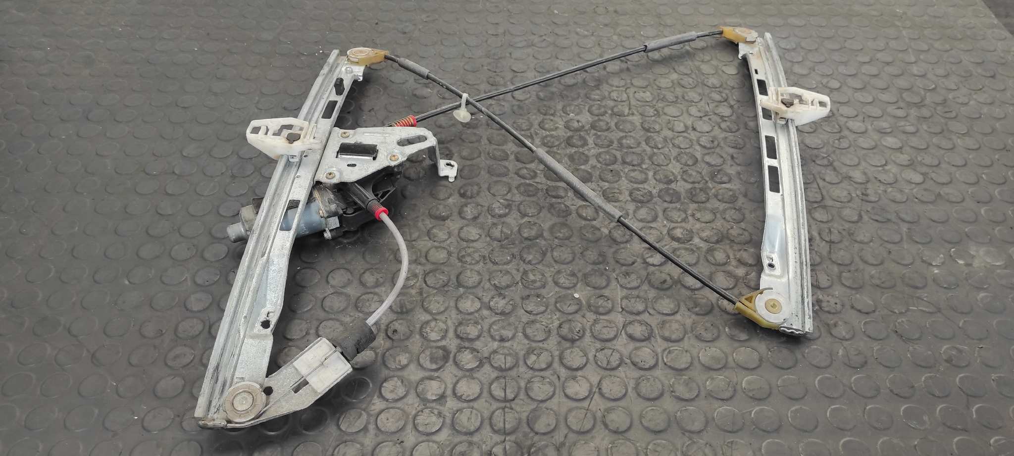 ELEVALUNAS DELANTERO IZQUIERDO PEUGEOT 206 BERLINA - vista 2