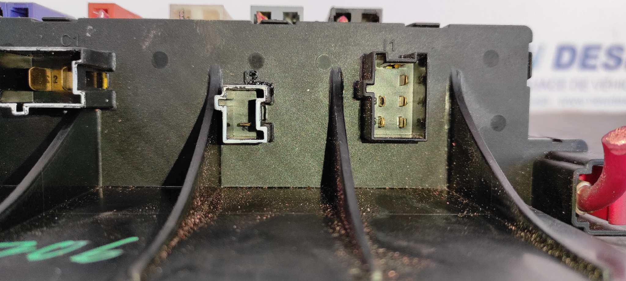 CAJA RELES / FUSIBLES MERCEDES-BENZ CLASE S (W220) BERLINA - vista 2