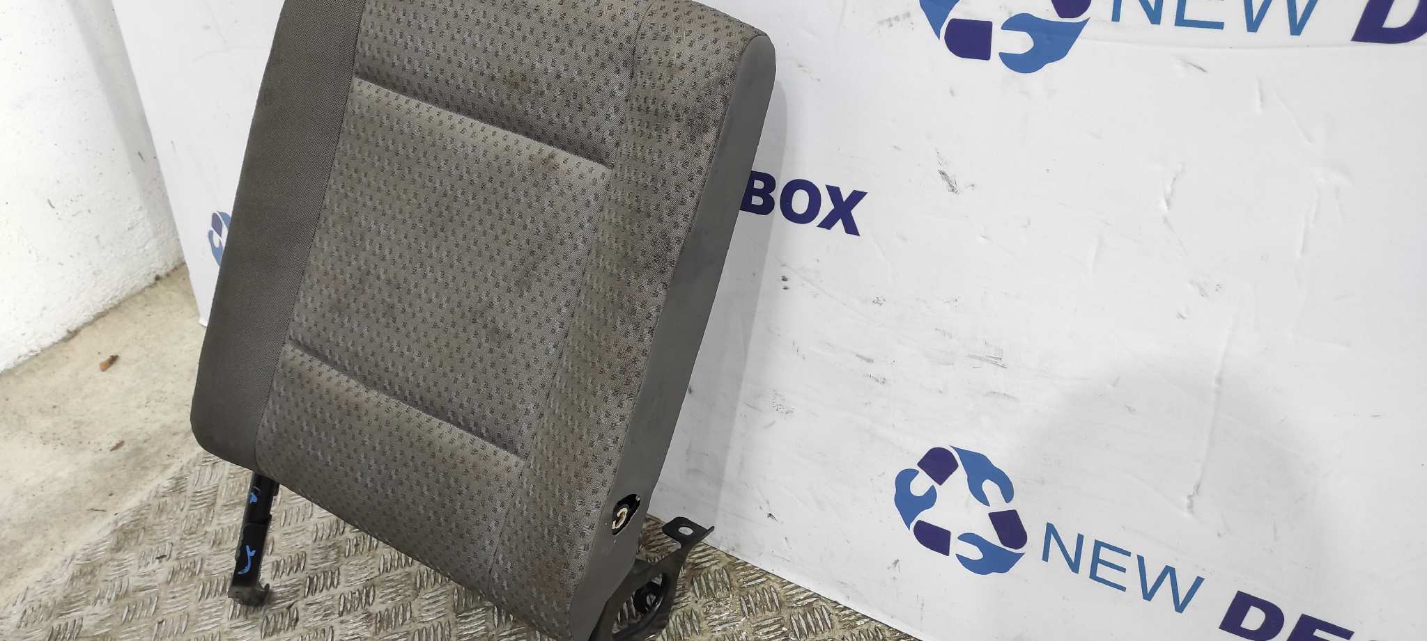 ASIENTO DELANTERO DERECHO NISSAN CABSTAR - vista 7