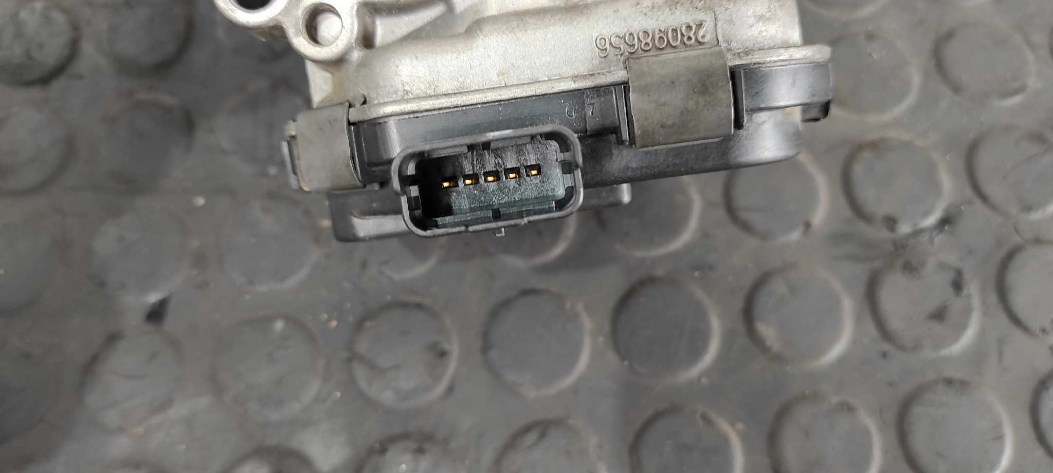 CAJA MARIPOSA PEUGEOT PARTNER KOMBI - vista 3