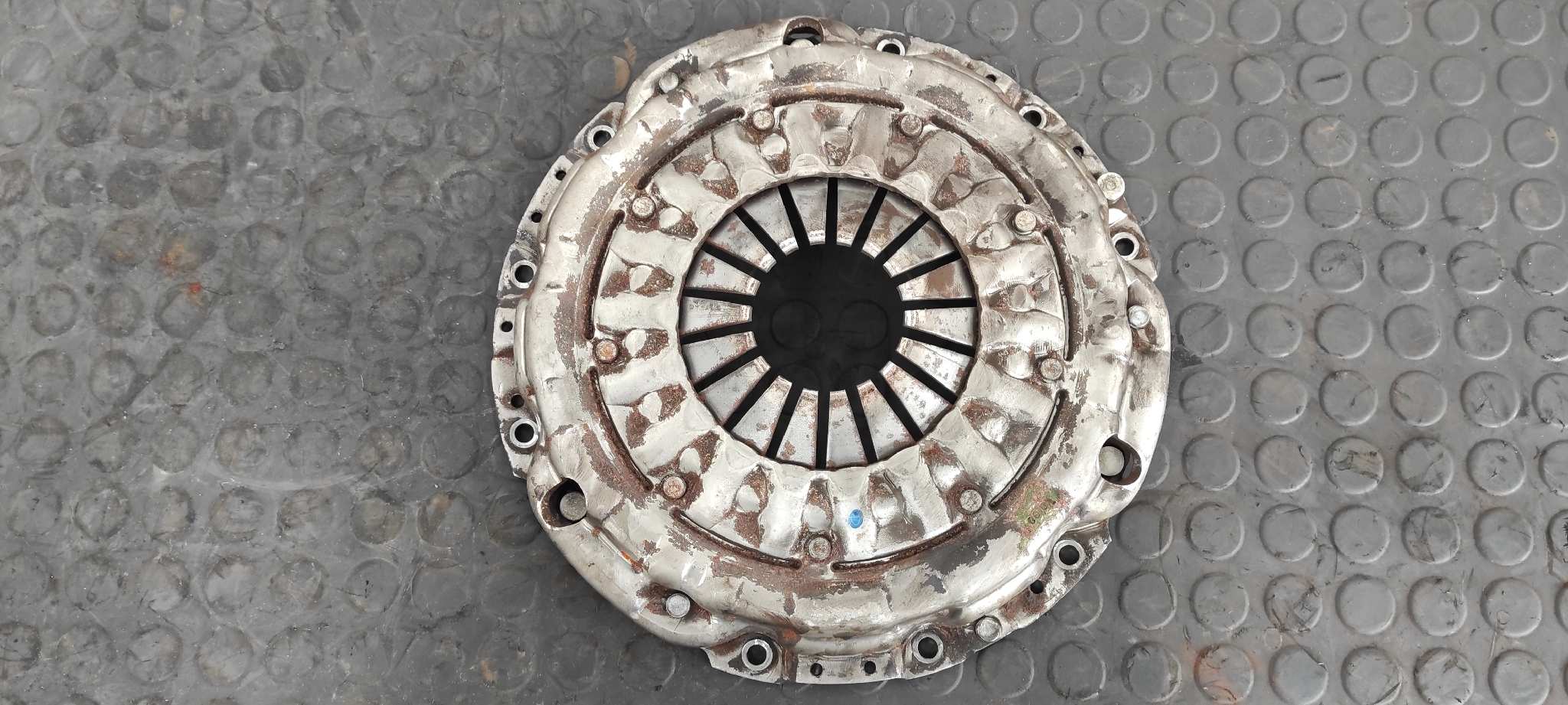 KIT EMBRAGUE NISSAN CABSTAR - vista 8