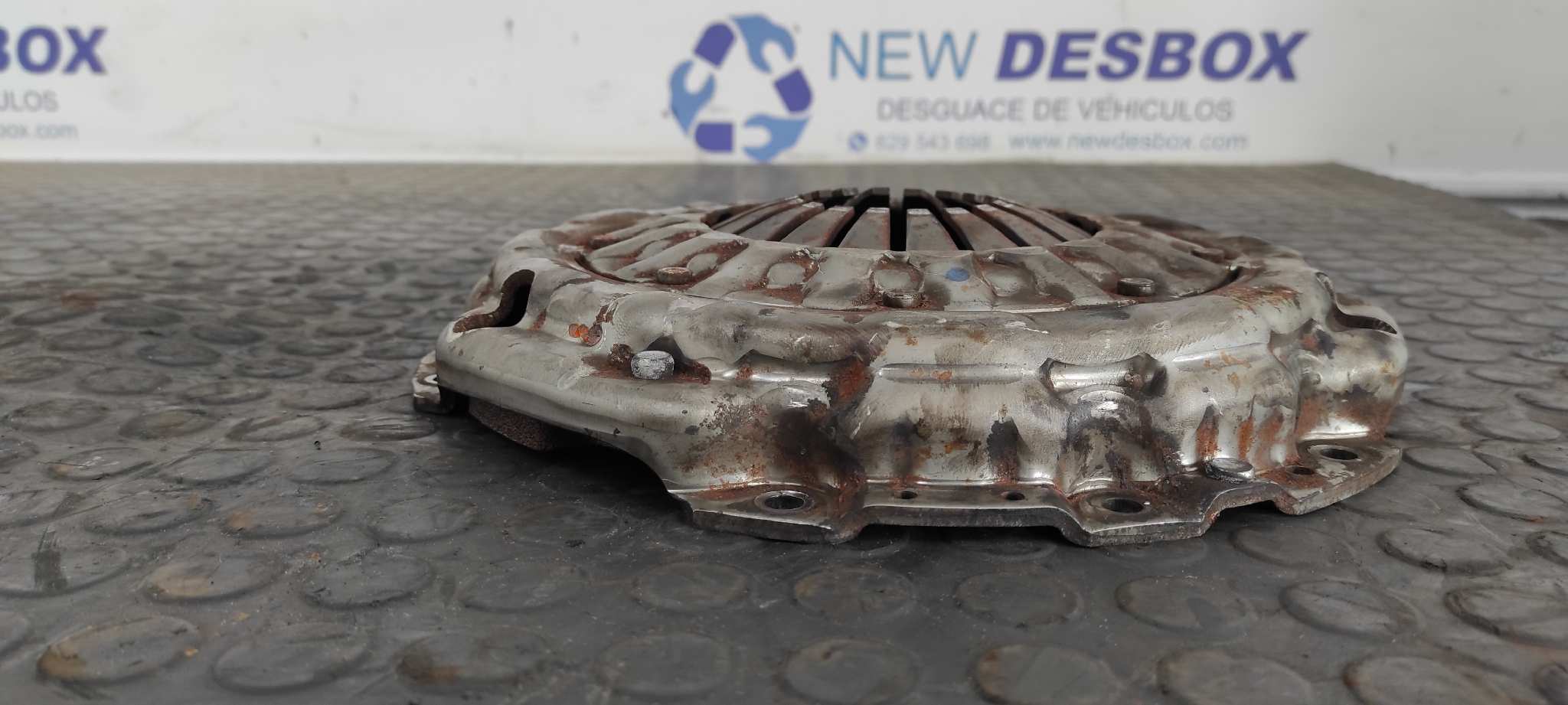 KIT EMBRAGUE NISSAN CABSTAR - vista 3