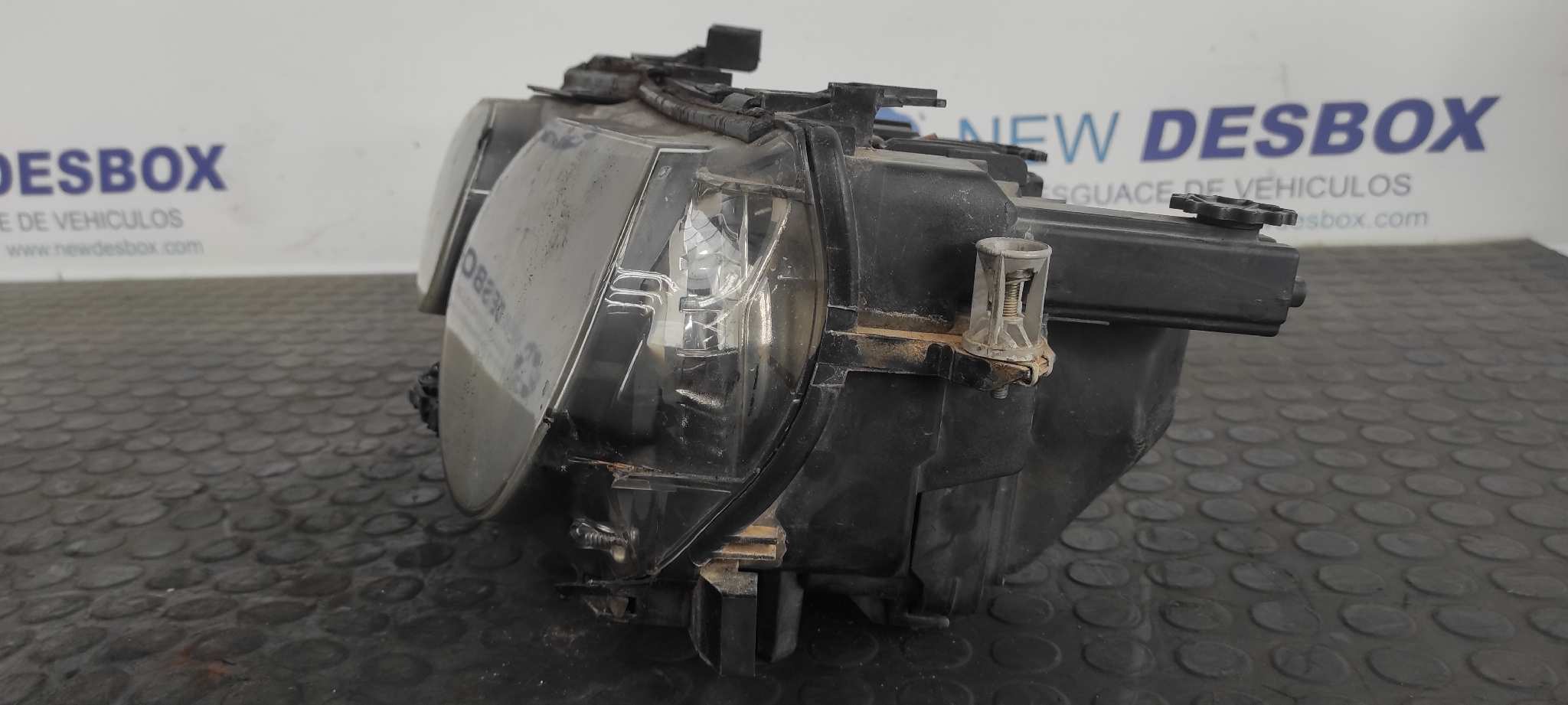 FARO IZQUIERDO BMW SERIE 3 COMPACT (E46) - vista 3