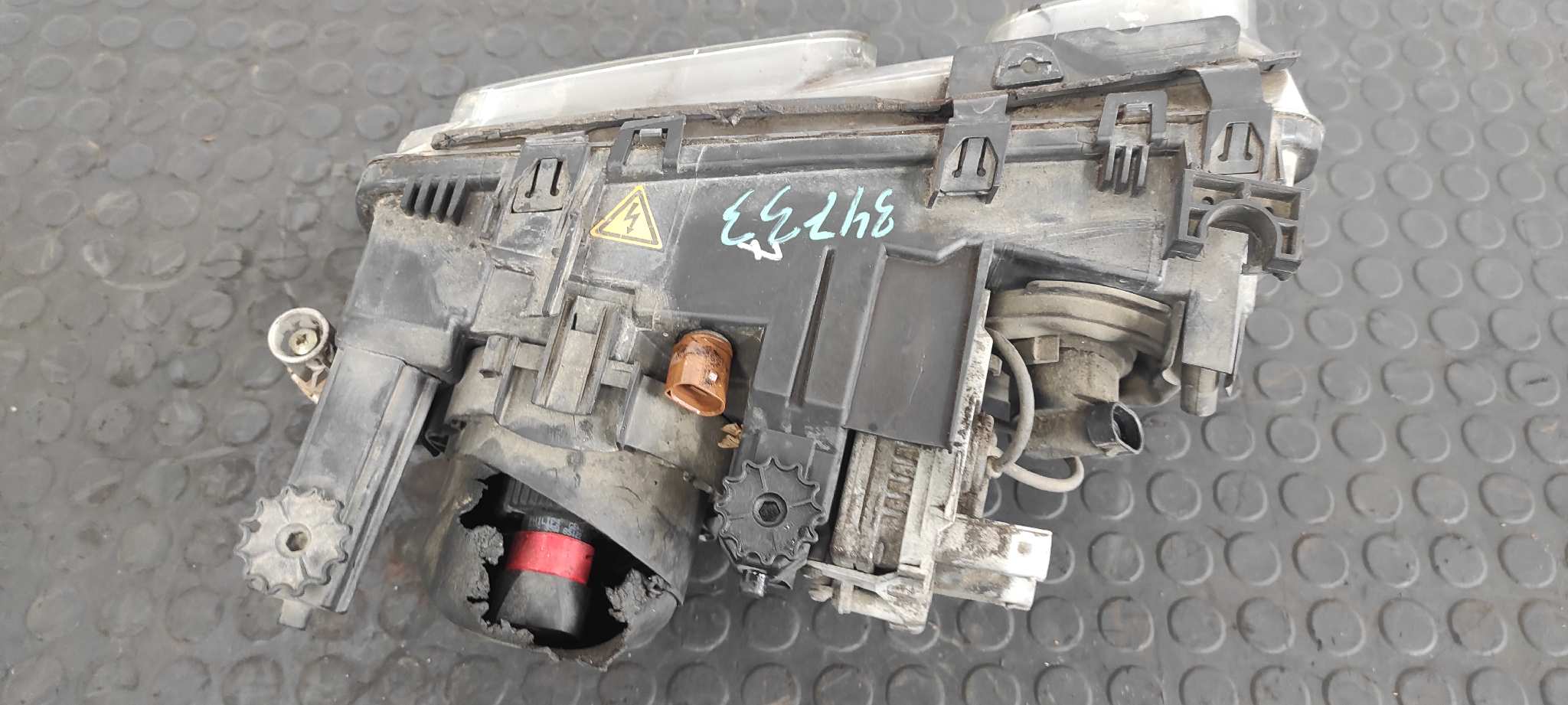 FARO IZQUIERDO BMW SERIE 3 COMPACT (E46) - vista 11