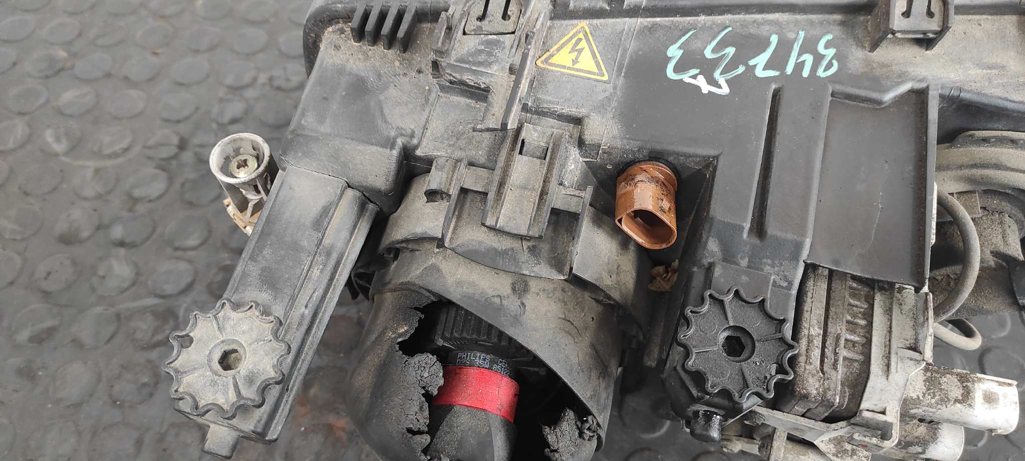 FARO IZQUIERDO BMW SERIE 3 COMPACT (E46) - vista 9