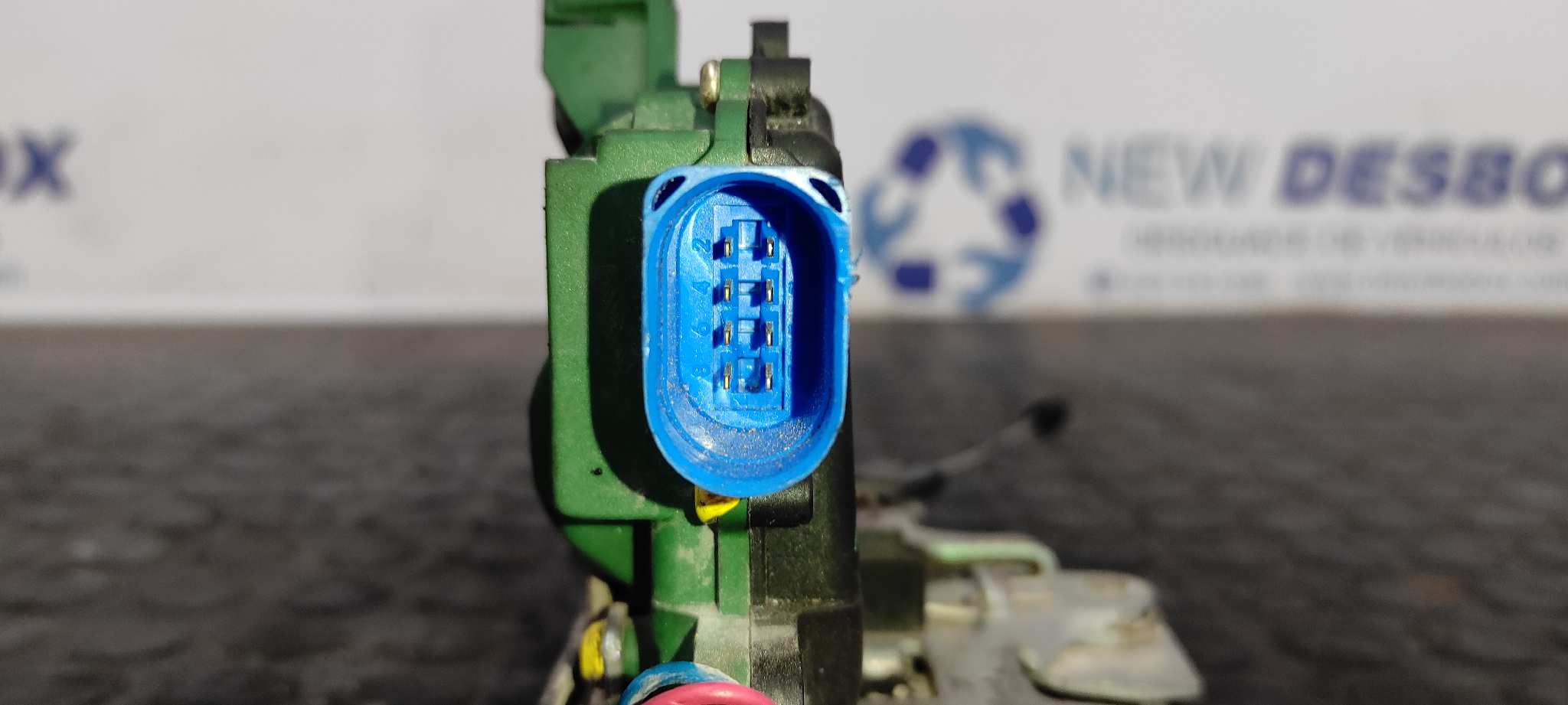 CERRADURA PUERTA DELANTERA IZQUIERDA SEAT CORDOBA BERLINA (6L2) - vista 4