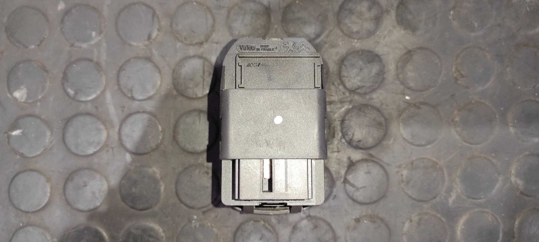 MANDO ELEVALUNAS DELANTERO IZQUIERDO PEUGEOT 206 BERLINA - vista 6