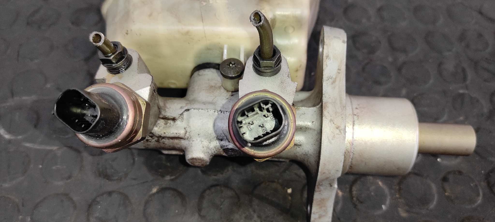 BOMBA FRENO BMW SERIE 3 COMPACT (E46) - vista 5