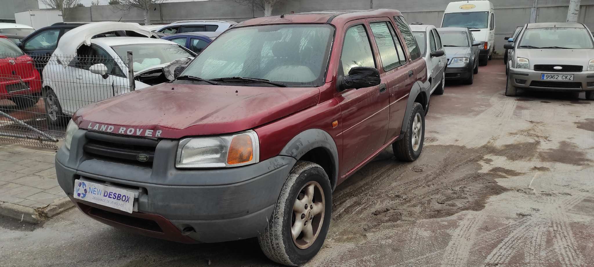 REJILLA DELANTERA LAND ROVER FREELANDER (LN) - vista 9