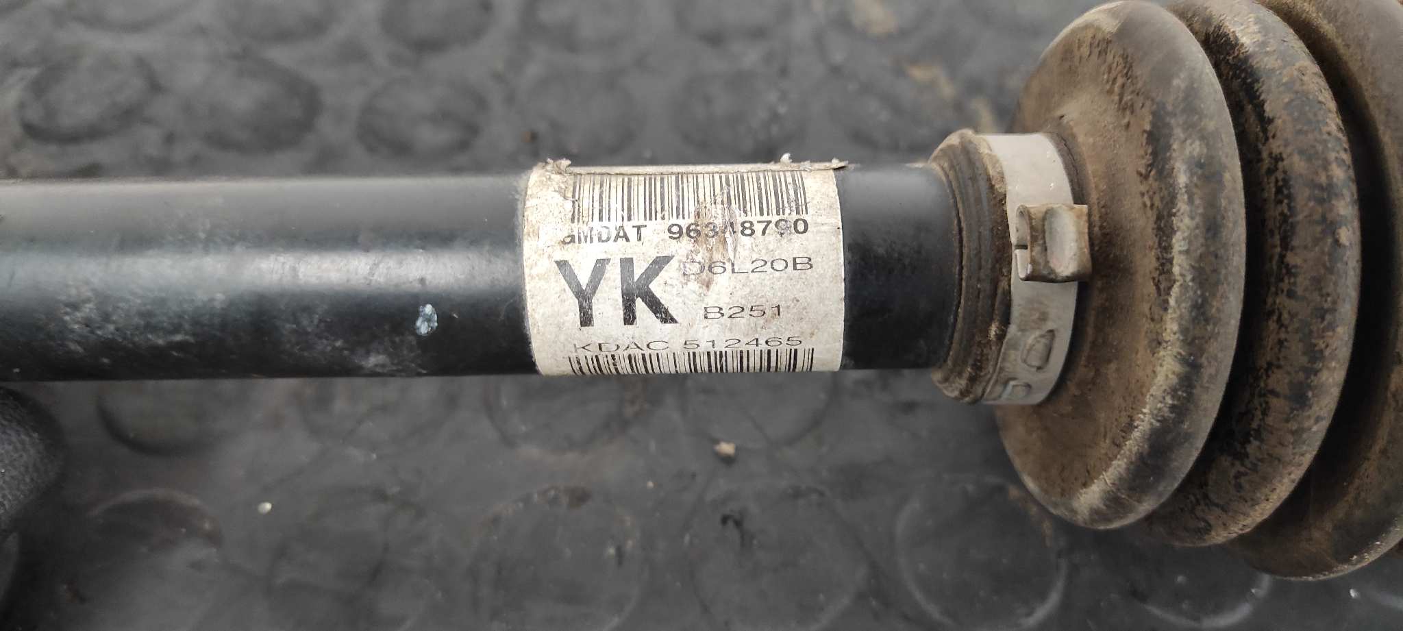 TRANSMISION DELANTERA IZQUIERDA CHEVROLET AVEO - vista 3