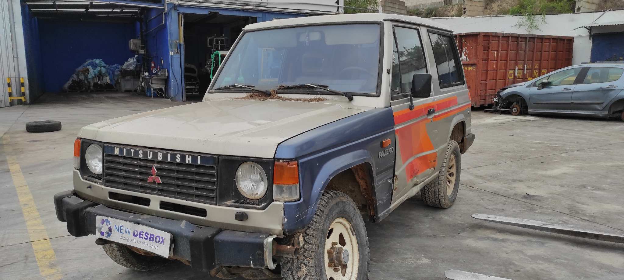 ELEVALUNAS DELANTERO IZQUIERDO MITSUBISHI MONTERO (L040)