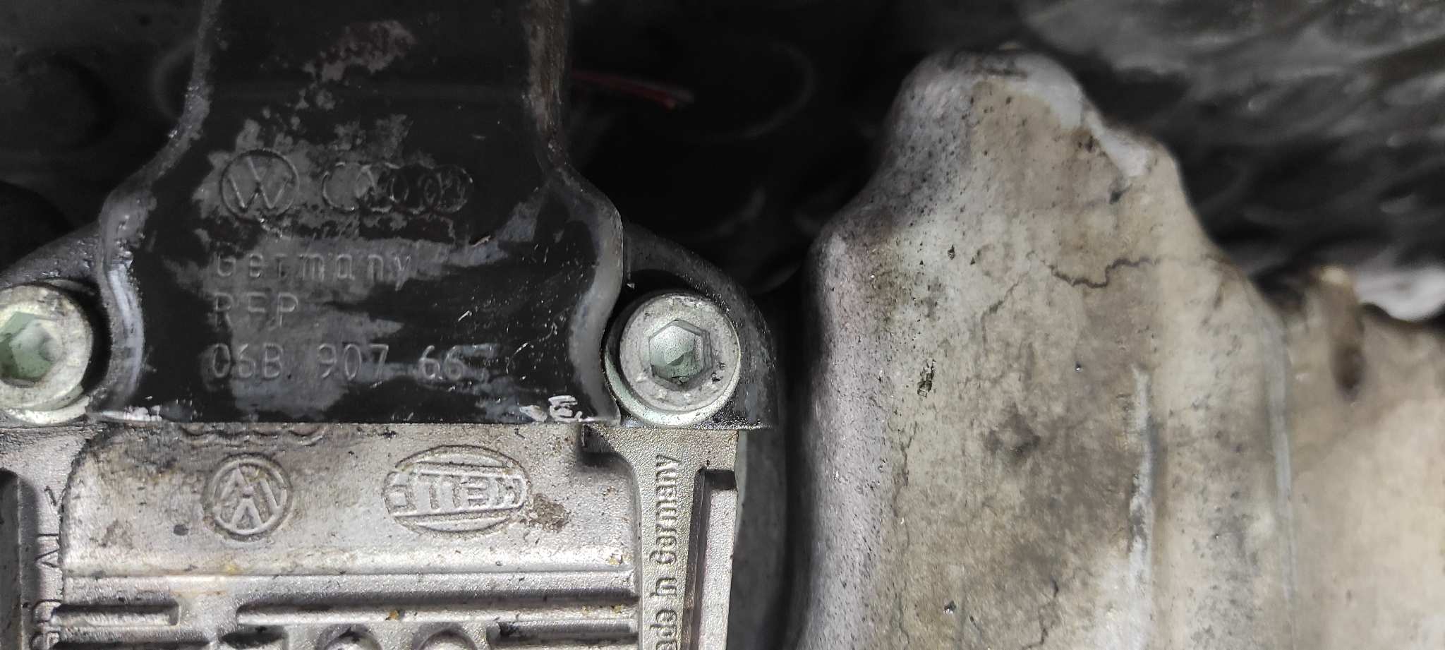 CARTER AUDI A4 BERLINA (8E) - vista 4