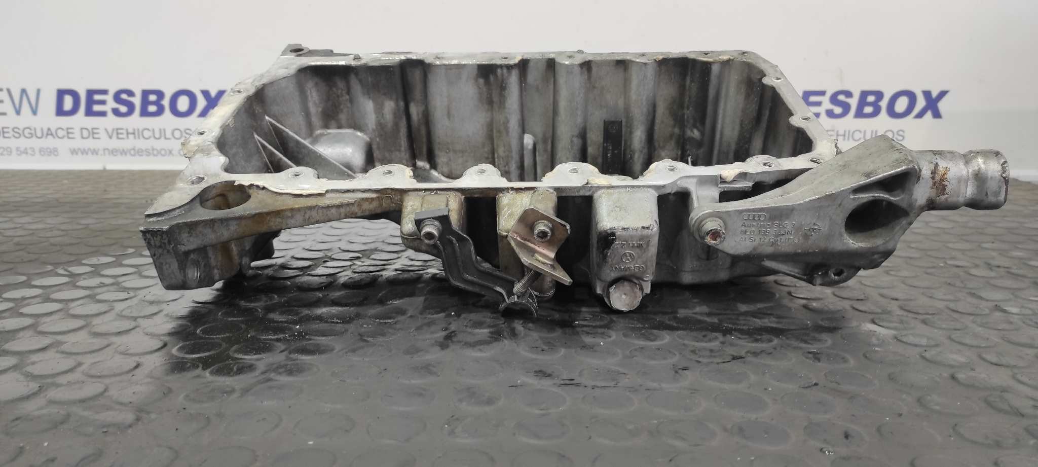 CARTER AUDI A4 BERLINA (8E) - vista 5