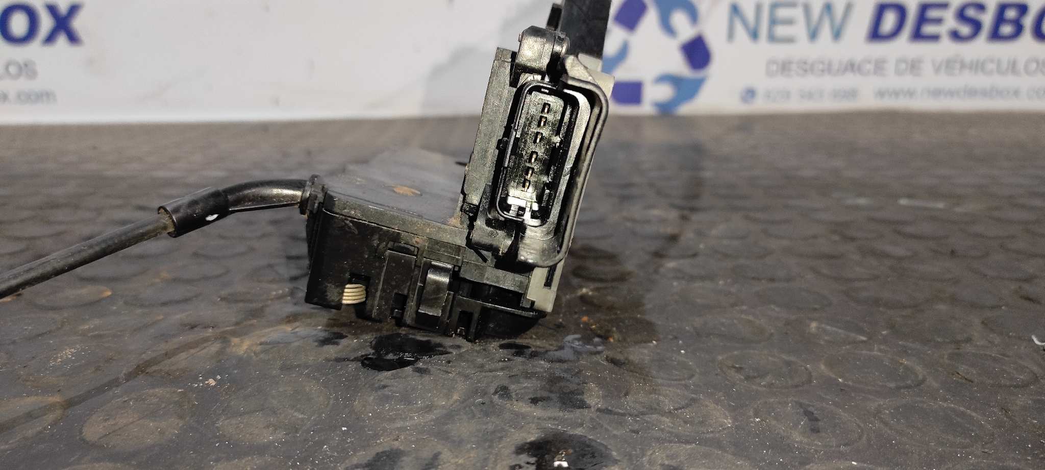 CERRADURA PUERTA DELANTERA DERECHA CITROEN C4 GRAND PICASSO - vista 5