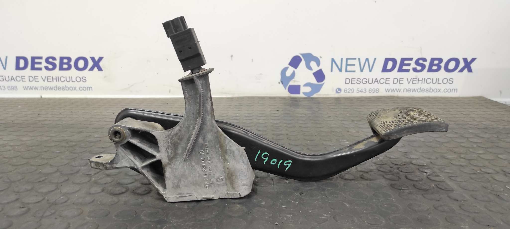 PEDAL FRENO MERCEDES-BENZ CLASE E (W211) BERLINA - vista 2