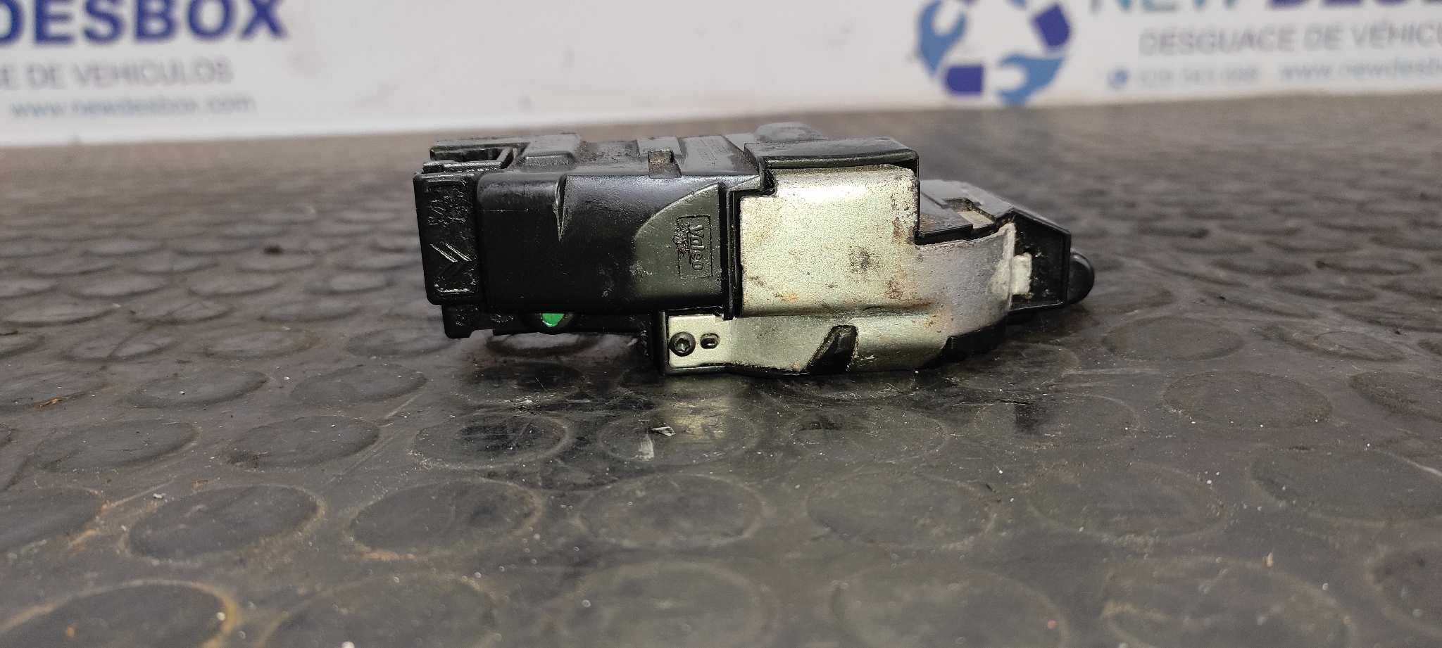 CERRADURA MALETERO / PORTON PEUGEOT 207 - vista 5