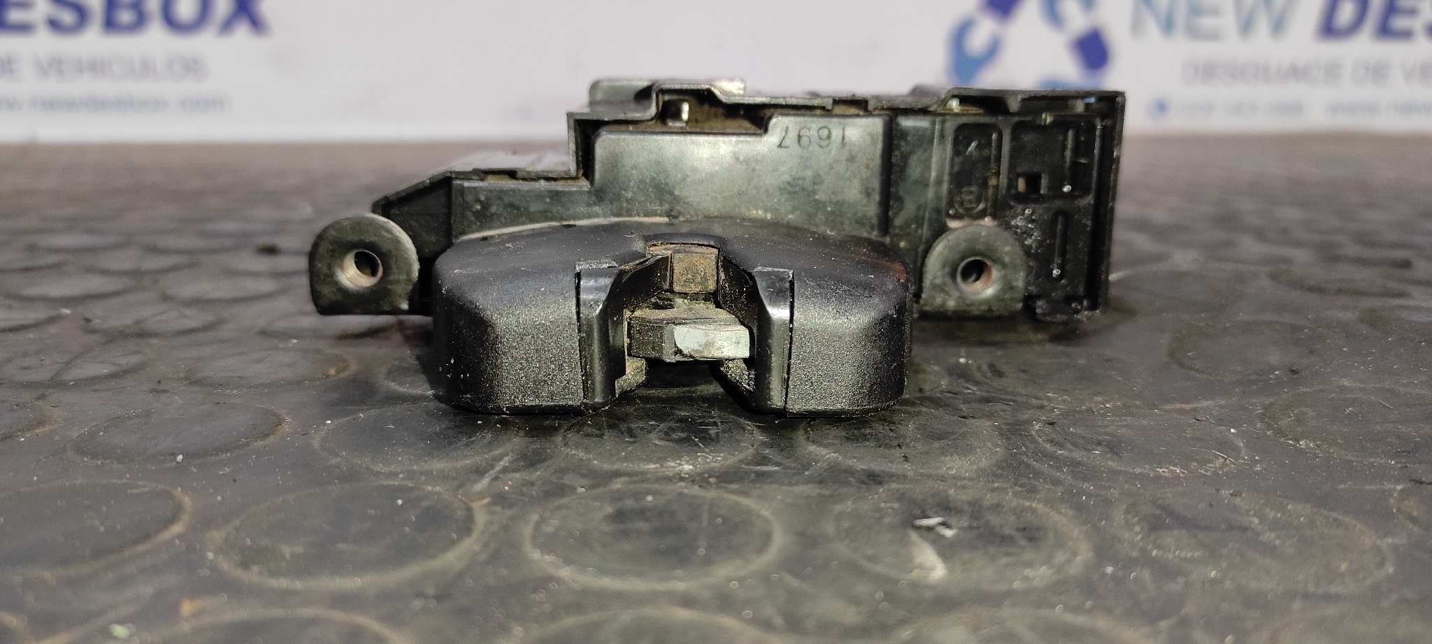 CERRADURA MALETERO / PORTON PEUGEOT 207 - vista 4