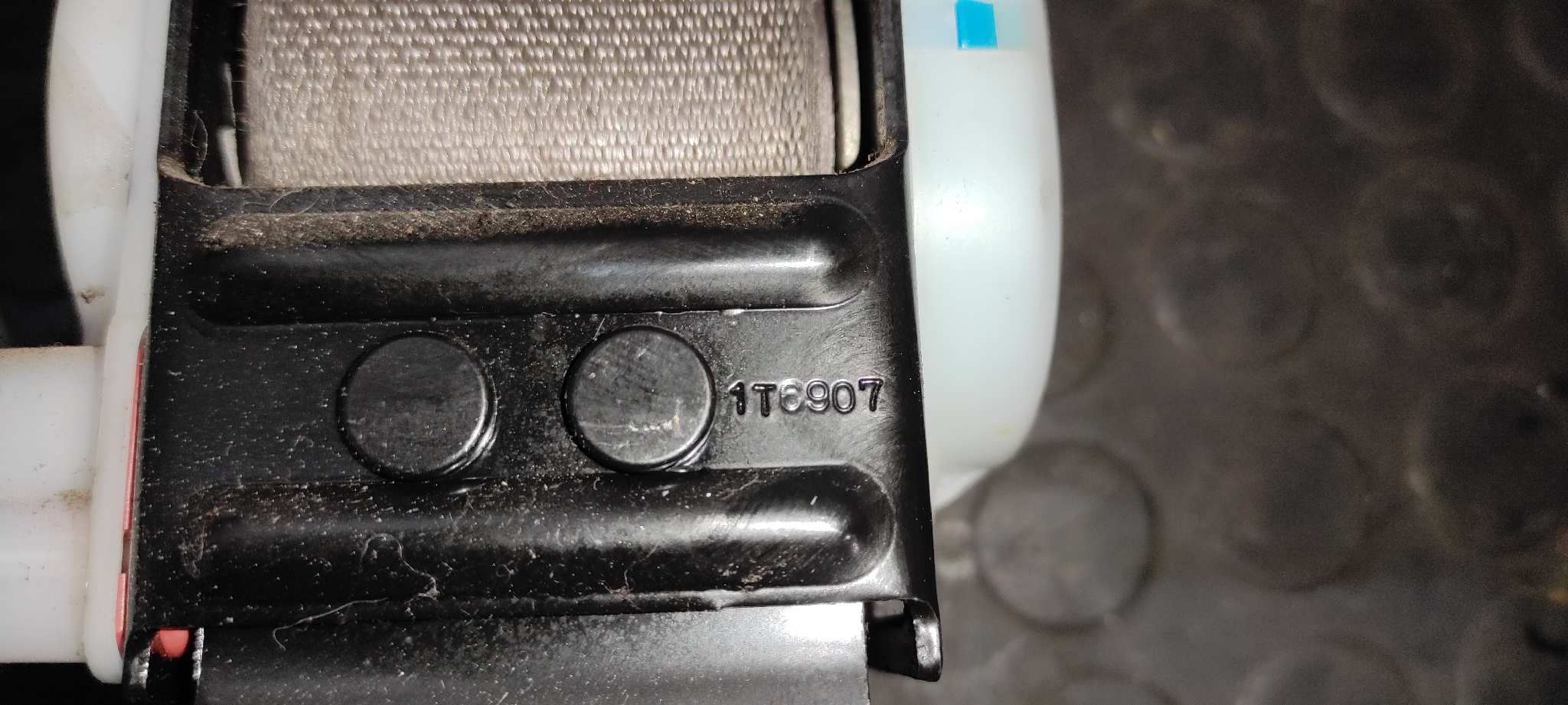 CINTURON DELANTERO IZQUIERDO NISSAN CABSTAR - vista 7