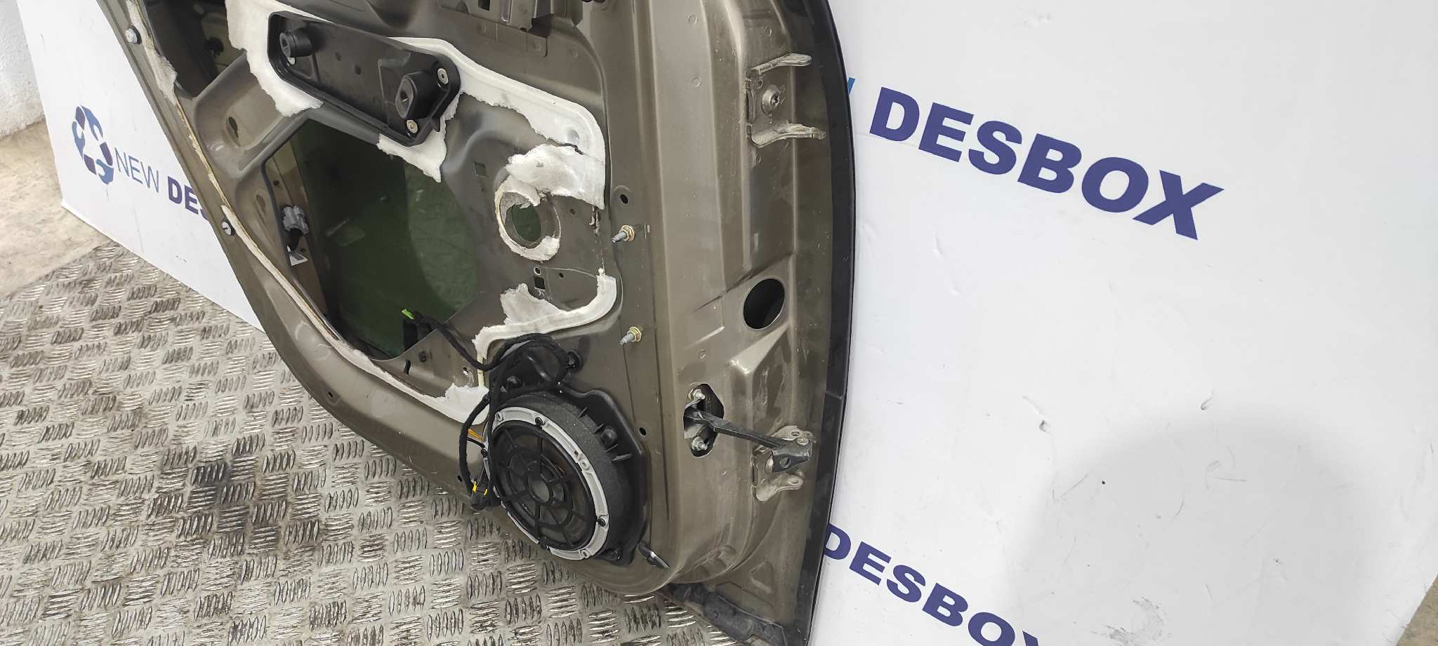 PUERTA TRASERA IZQUIERDA CITROEN C4 GRAND PICASSO - vista 6