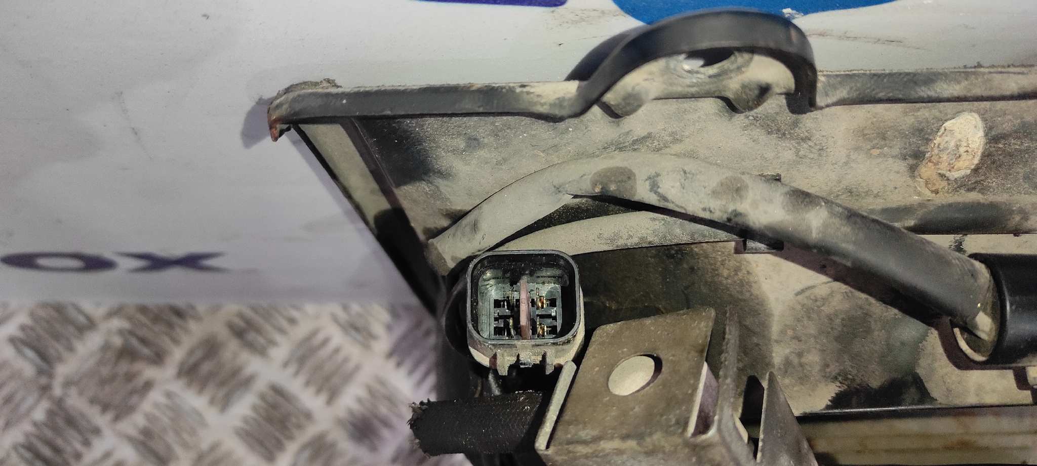 ELECTROVENTILADOR MITSUBISHI ECLIPSE (D20) - vista 3