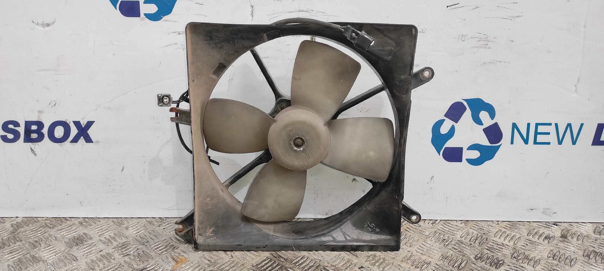 ELECTROVENTILADOR MITSUBISHI ECLIPSE (D20) - vista 4