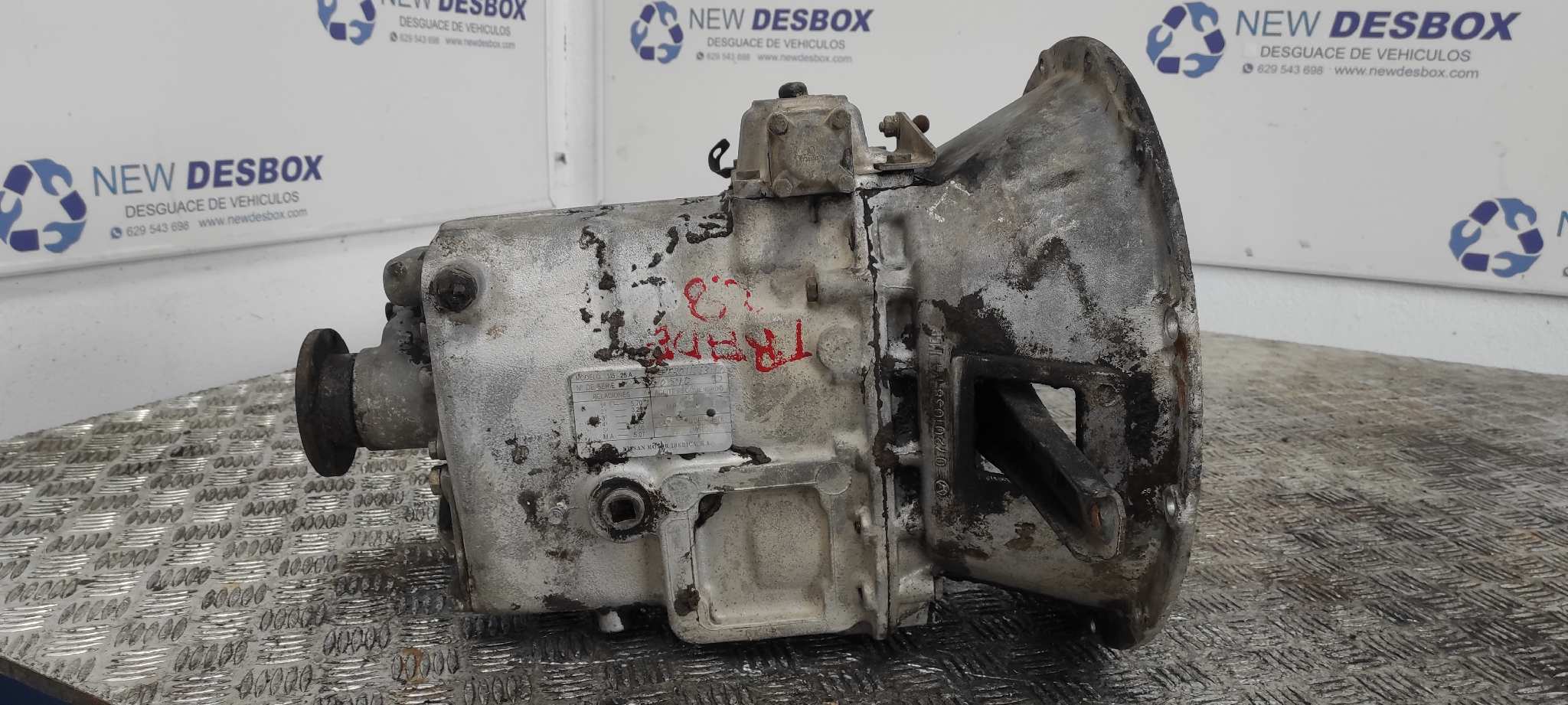 CAJA CAMBIOS NISSAN TRADE 2.8 - vista 5