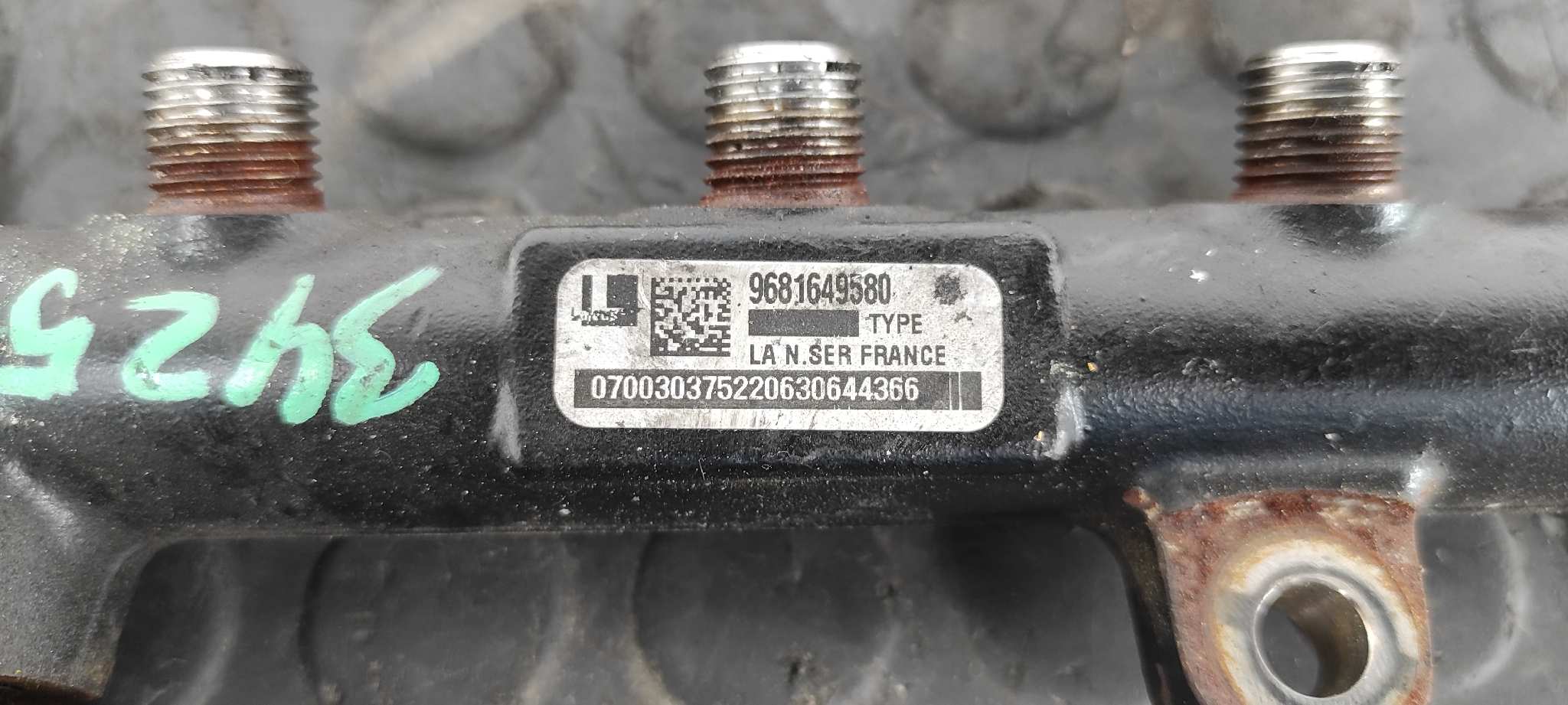 RAMPA INYECTORA CITROEN C4 GRAND PICASSO - vista 2