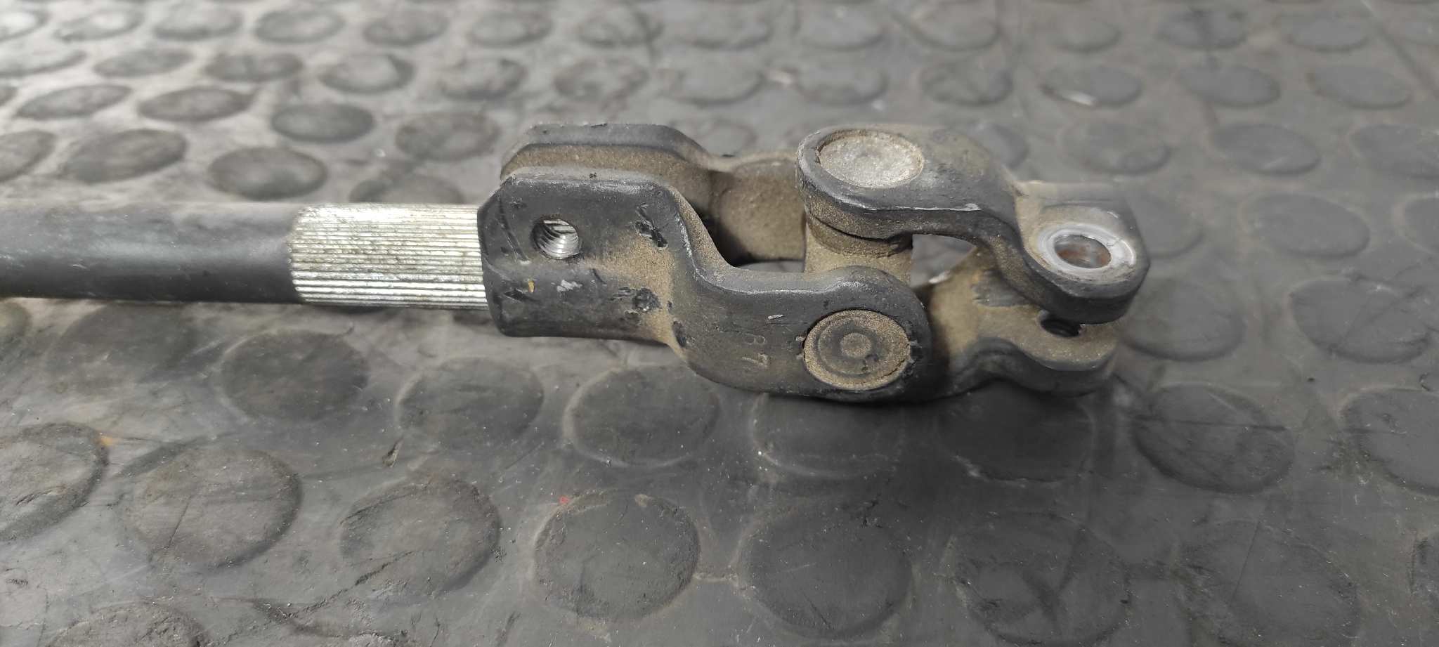 COLUMNA DIRECCION NISSAN CABSTAR - vista 5