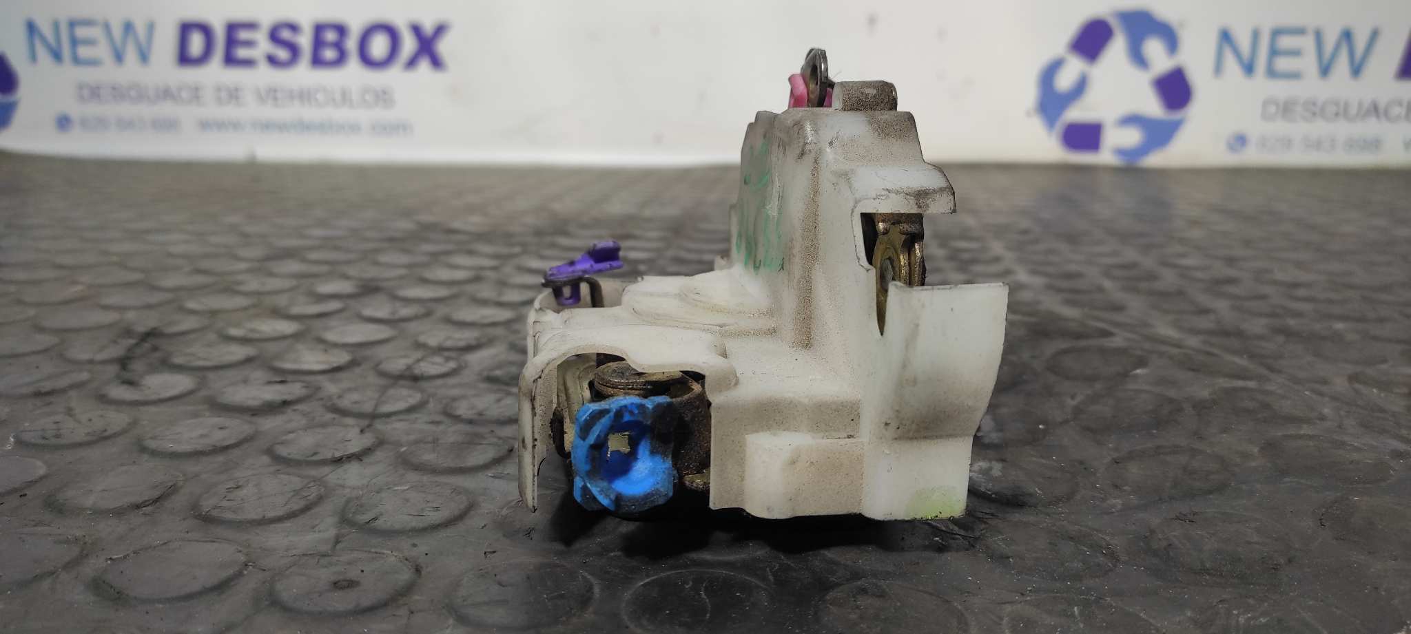 CERRADURA PUERTA DELANTERA IZQUIERDA NISSAN CABSTAR - vista 4