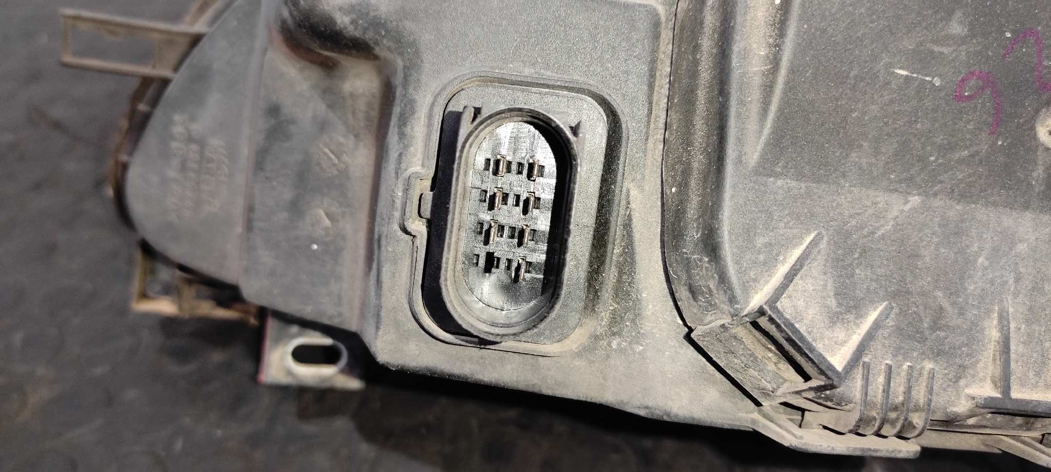 FARO DERECHO SEAT AROSA (6H1) - vista 3