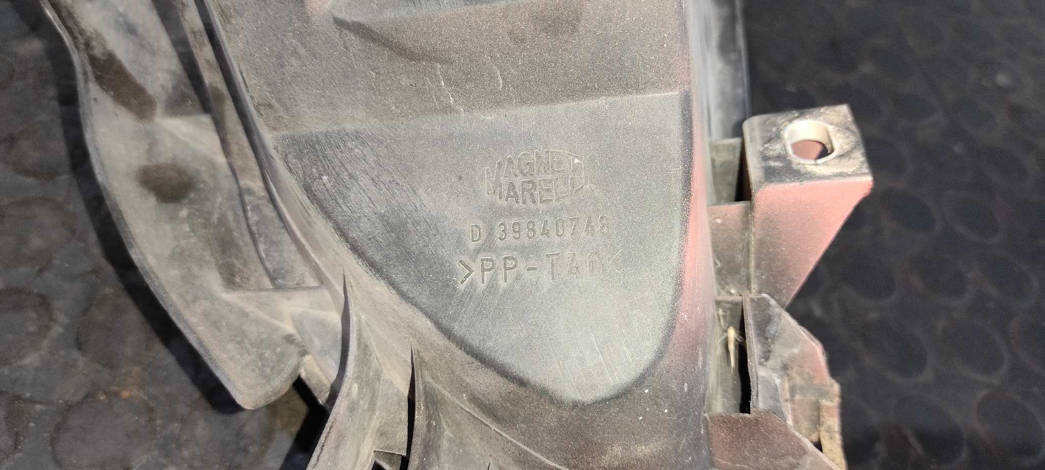 FARO DERECHO SEAT AROSA (6H1) - vista 5