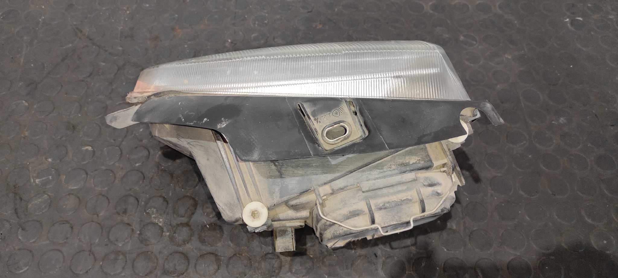 FARO DERECHO SEAT AROSA (6H1) - vista 6