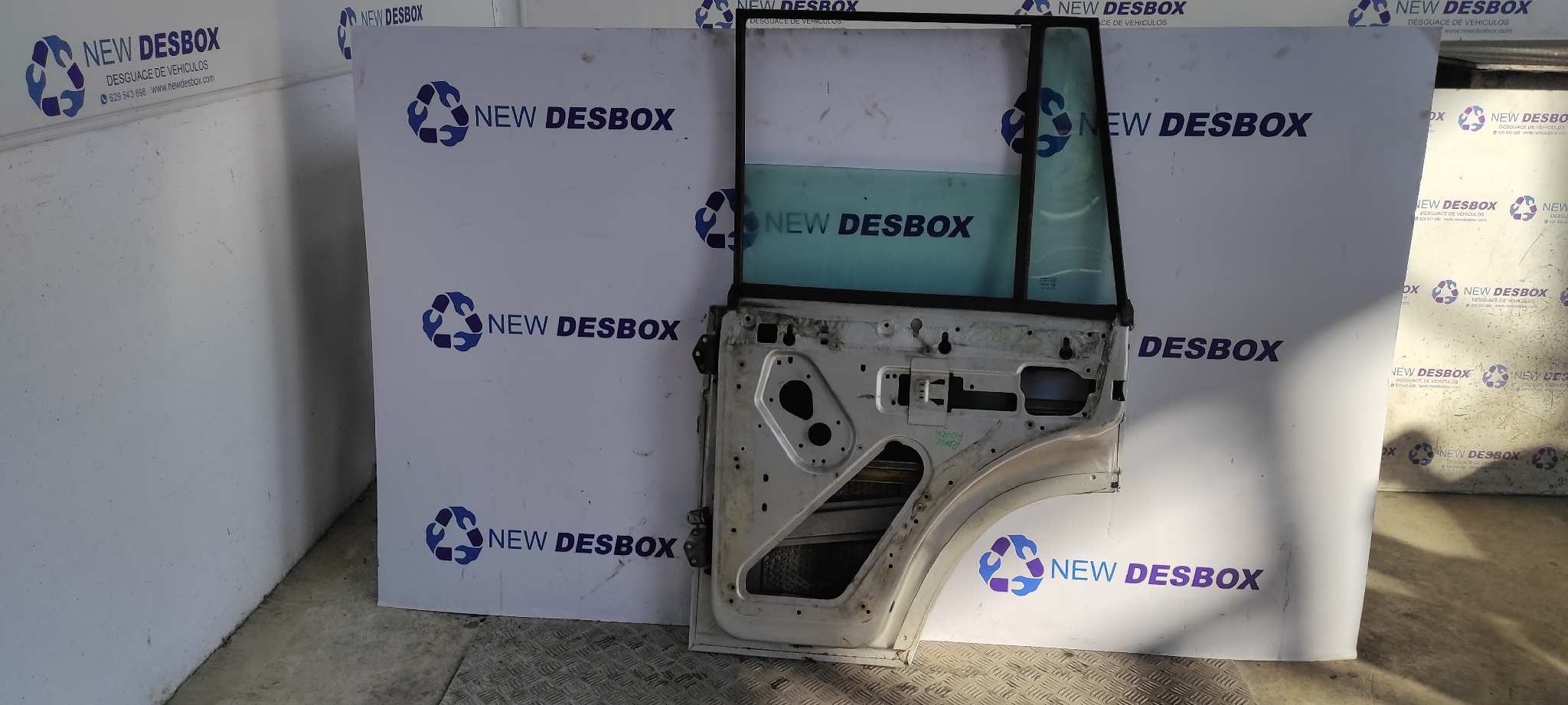 PUERTA TRASERA DERECHA LAND ROVER RANGE ROVER - vista 4