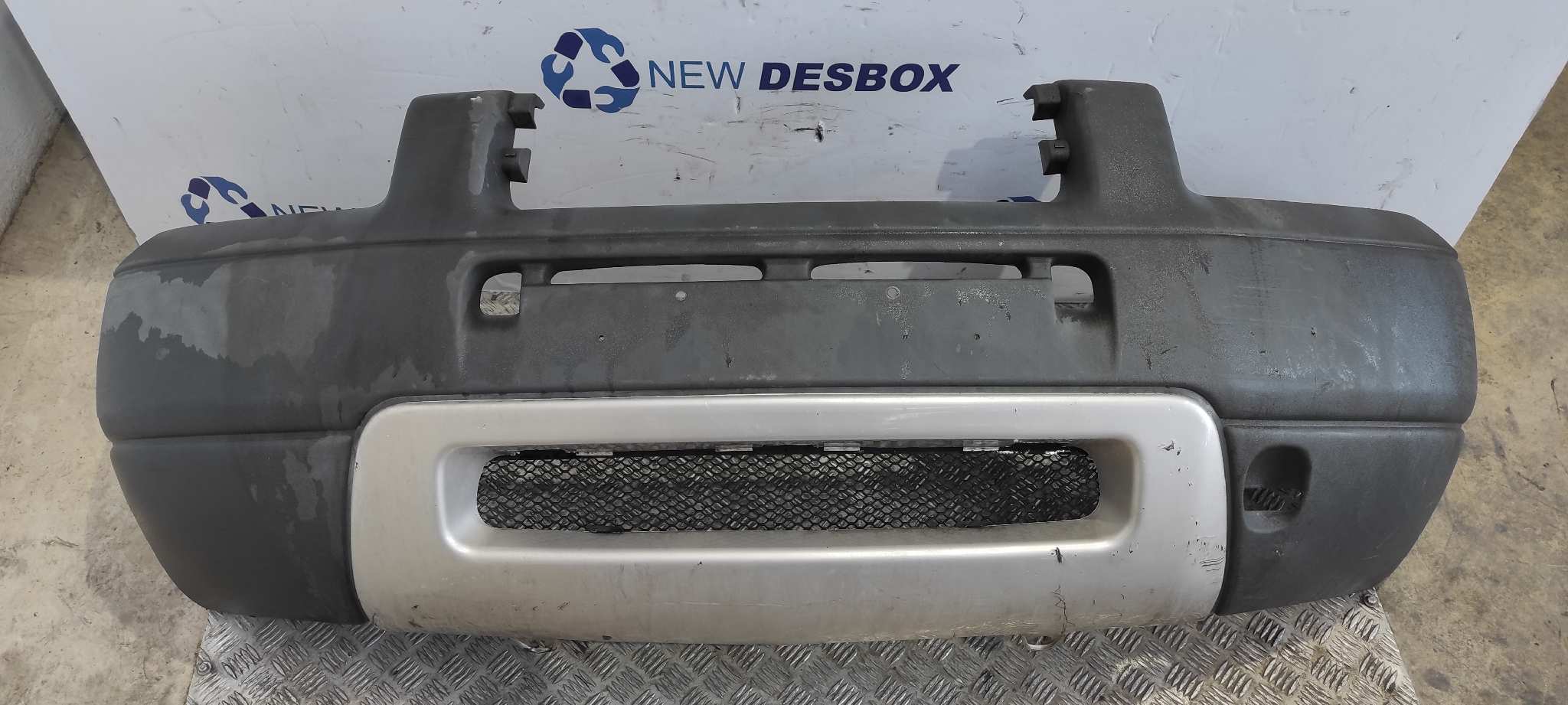 PARAGOLPES DELANTERO LAND ROVER FREELANDER (LN)