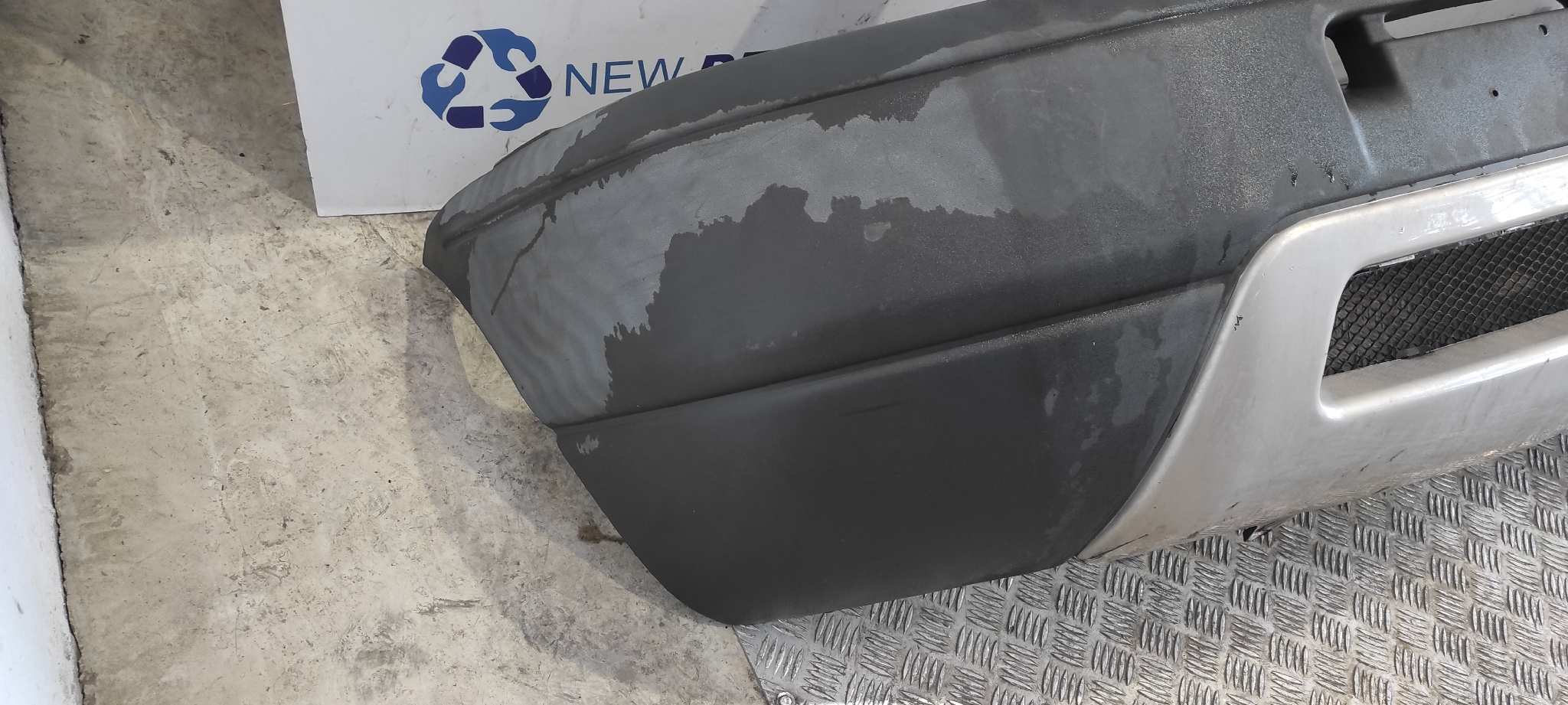 PARAGOLPES DELANTERO LAND ROVER FREELANDER (LN) - vista 3