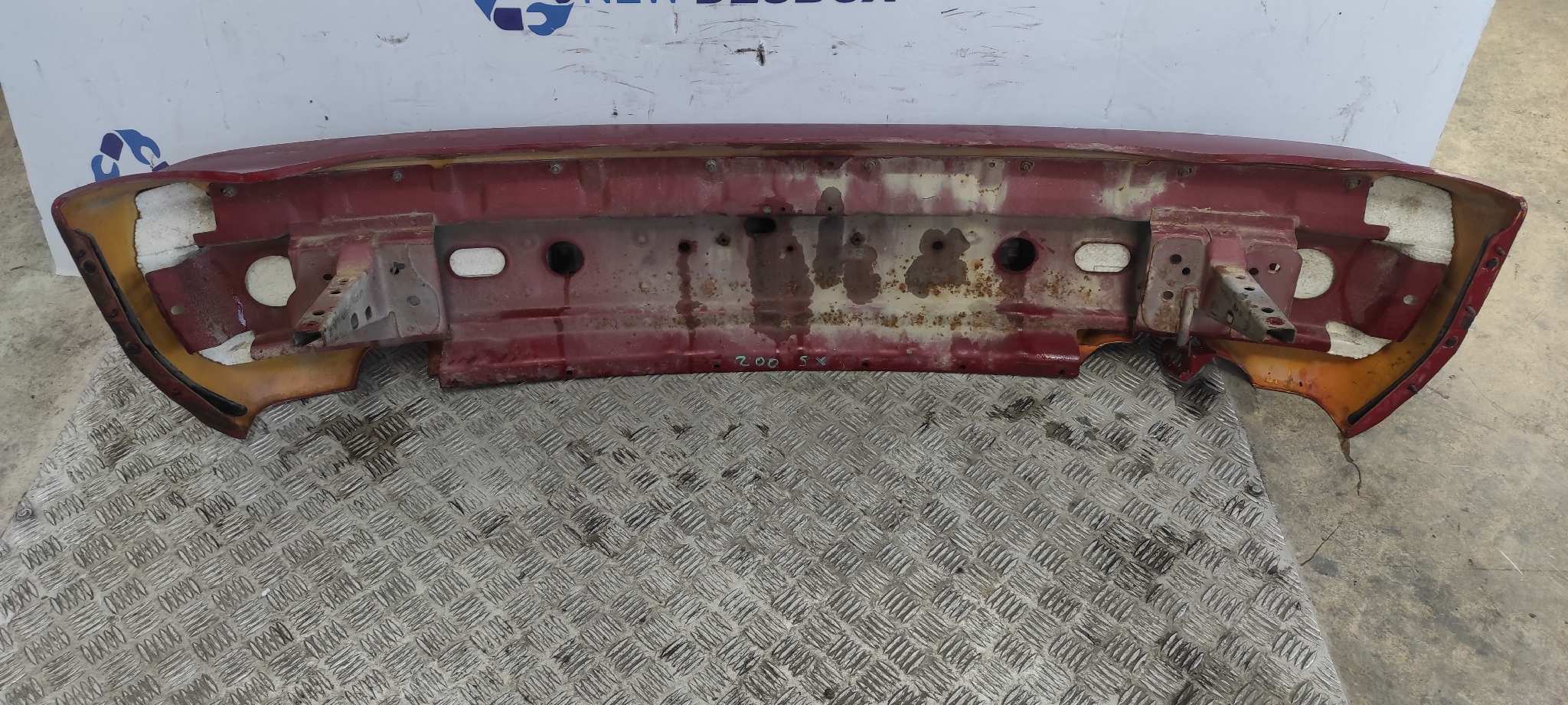 PARAGOLPES TRASERO NISSAN 200 SX (S13) - vista 8