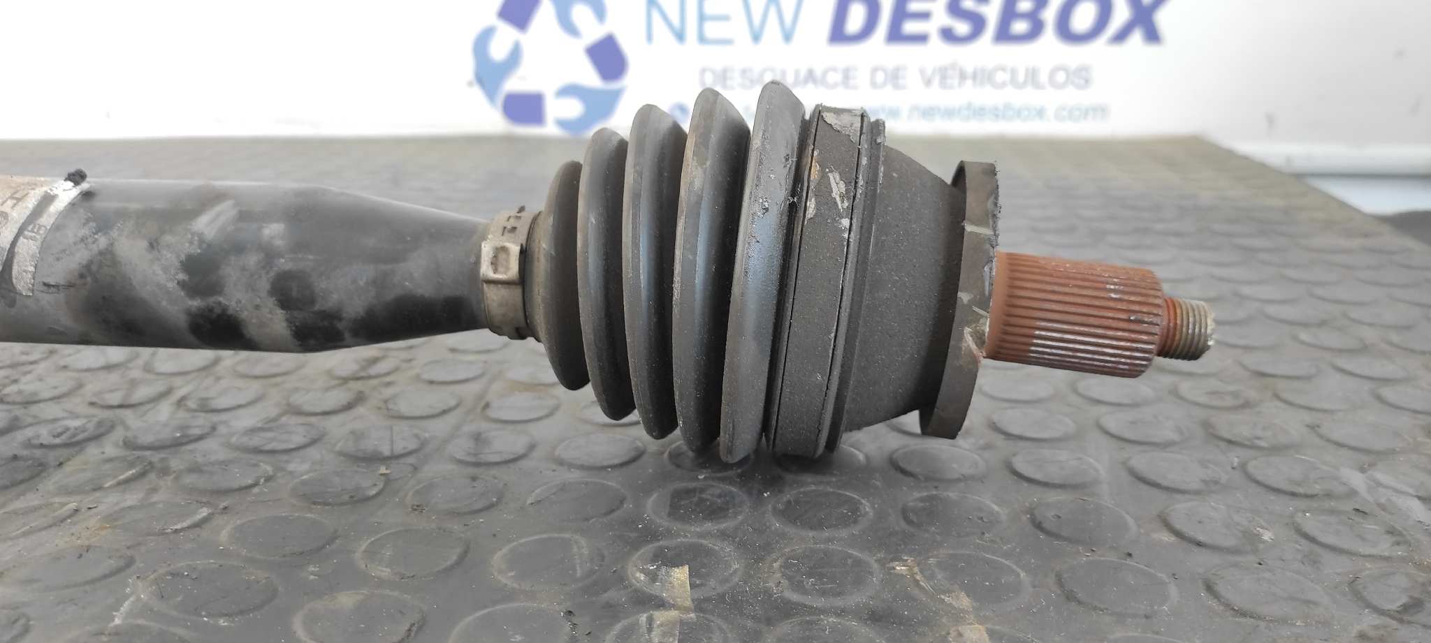 TRANSMISION DELANTERA DERECHA SEAT IBIZA (6L1) - vista 3