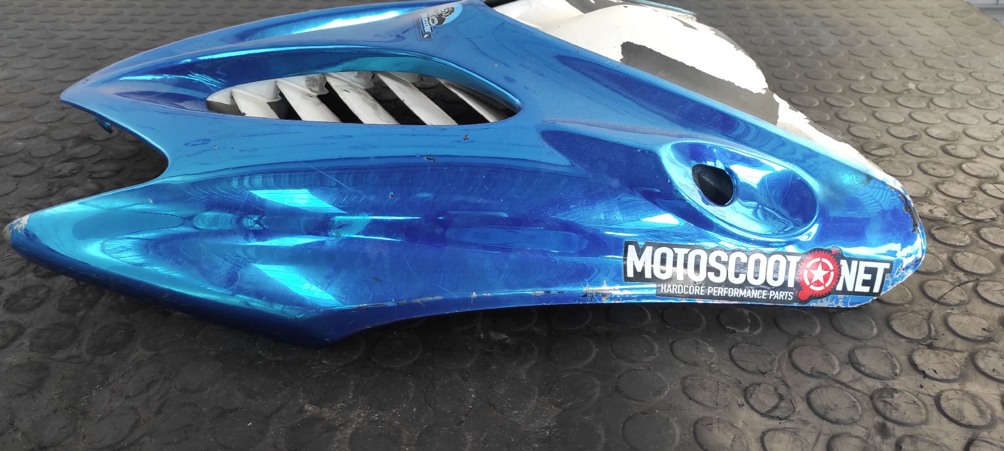 PANEL FRONTAL YAMAHA AEROX 50 - vista 5