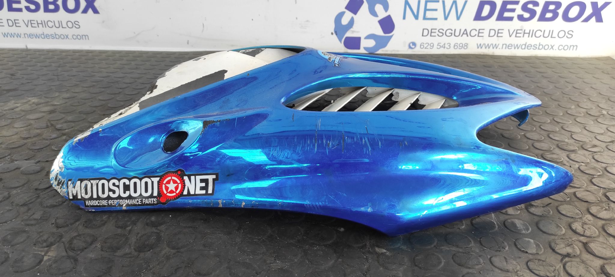 PANEL FRONTAL YAMAHA AEROX 50 - vista 4