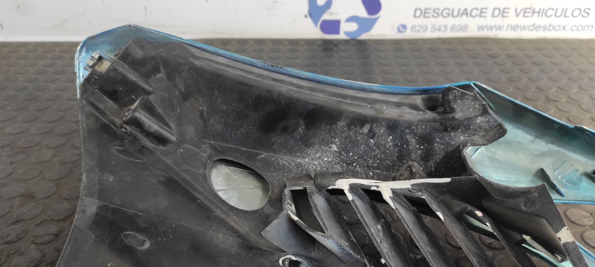 PANEL FRONTAL YAMAHA AEROX 50 - vista 2