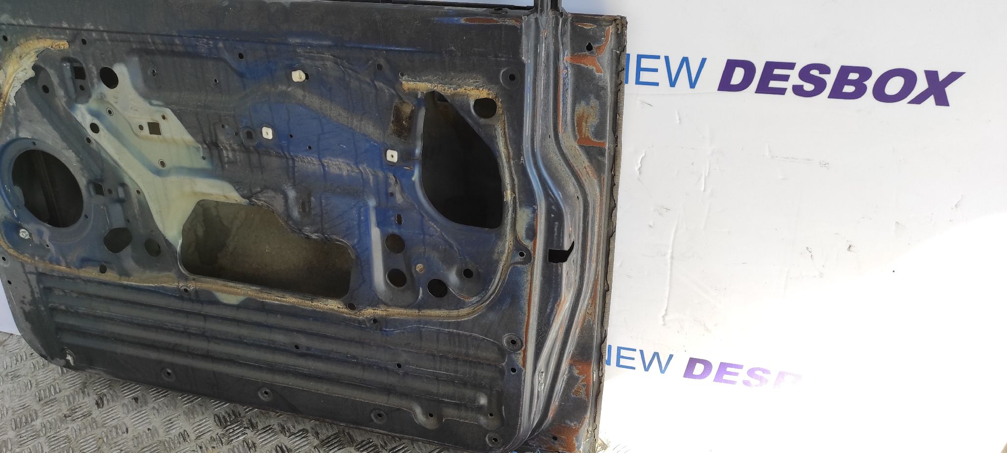 PUERTA DELANTERA DERECHA NISSAN PATROL (K/W160) - vista 6