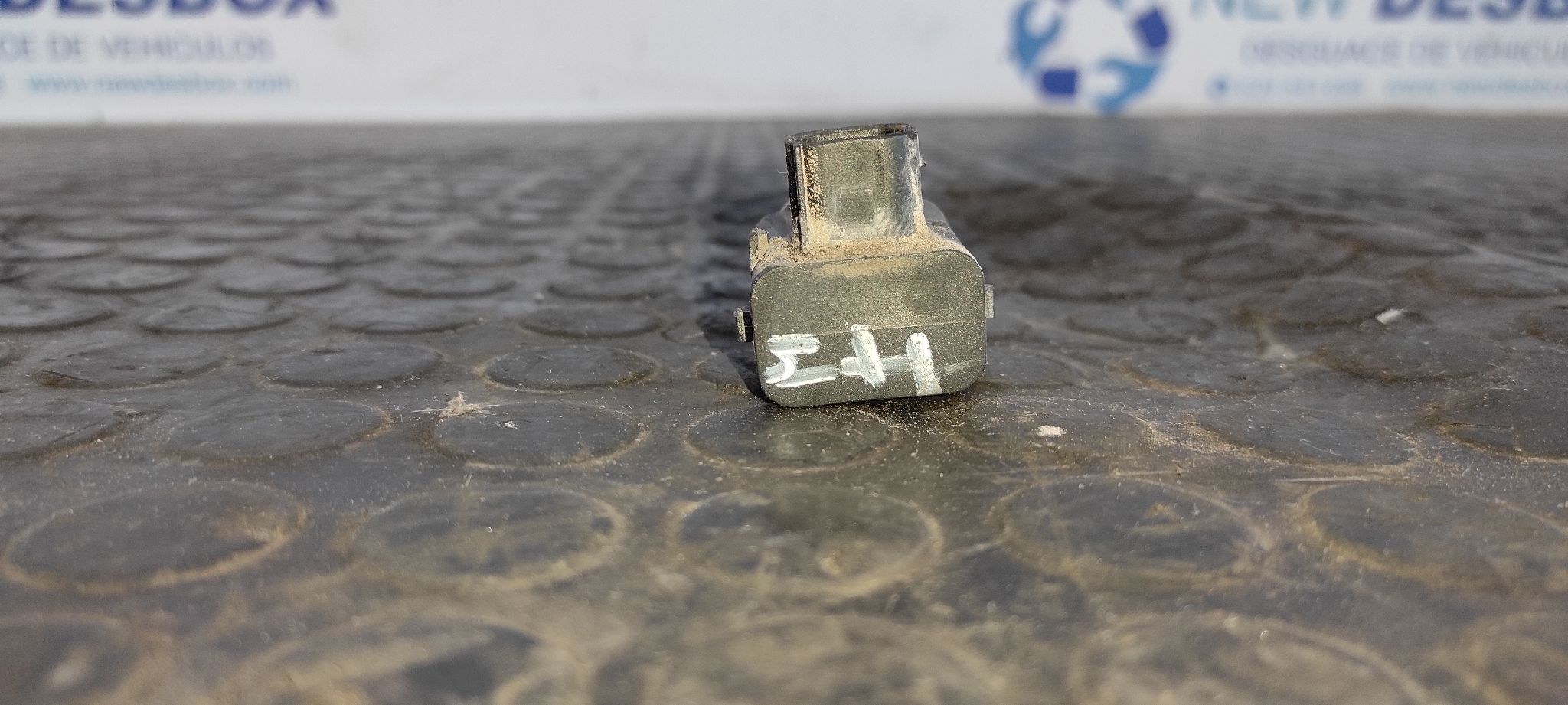 SENSOR DE APARCAMIENTO FORD FUSION (CBK) - vista 4