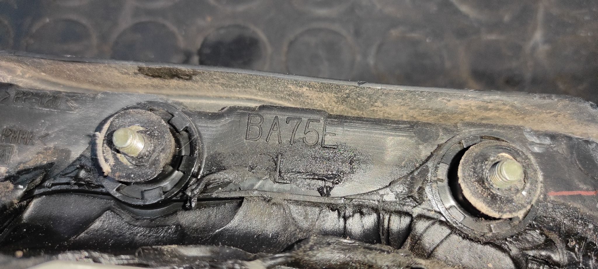 PILOTO PORTON IZQUIERDO NISSAN ALMERA (N15) - vista 4