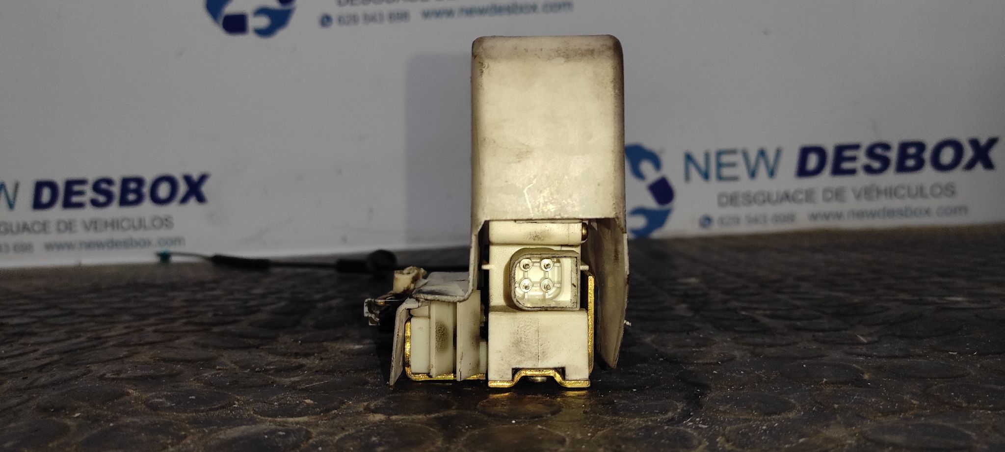 CERRADURA PUERTA DELANTERA DERECHA FORD KA (CCQ) - vista 4