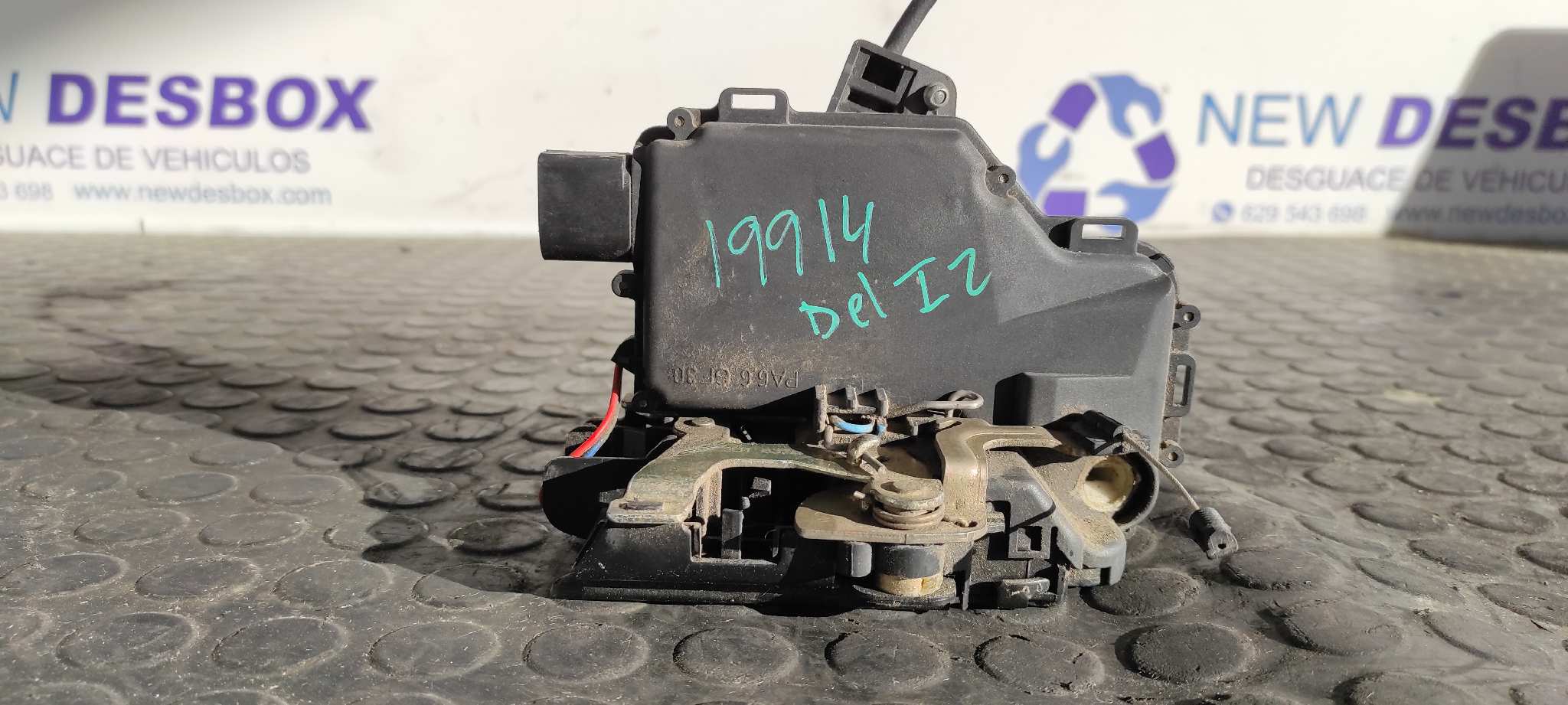 CERRADURA PUERTA DELANTERA IZQUIERDA VOLKSWAGEN GOLF IV VARIANT (1J5)