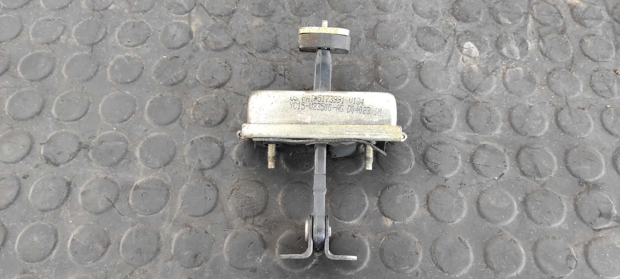 RETENEDOR PUERTA DERECHA FORD TRANSIT CAJA CERRADA, LARGA (FY) (2000 =>)